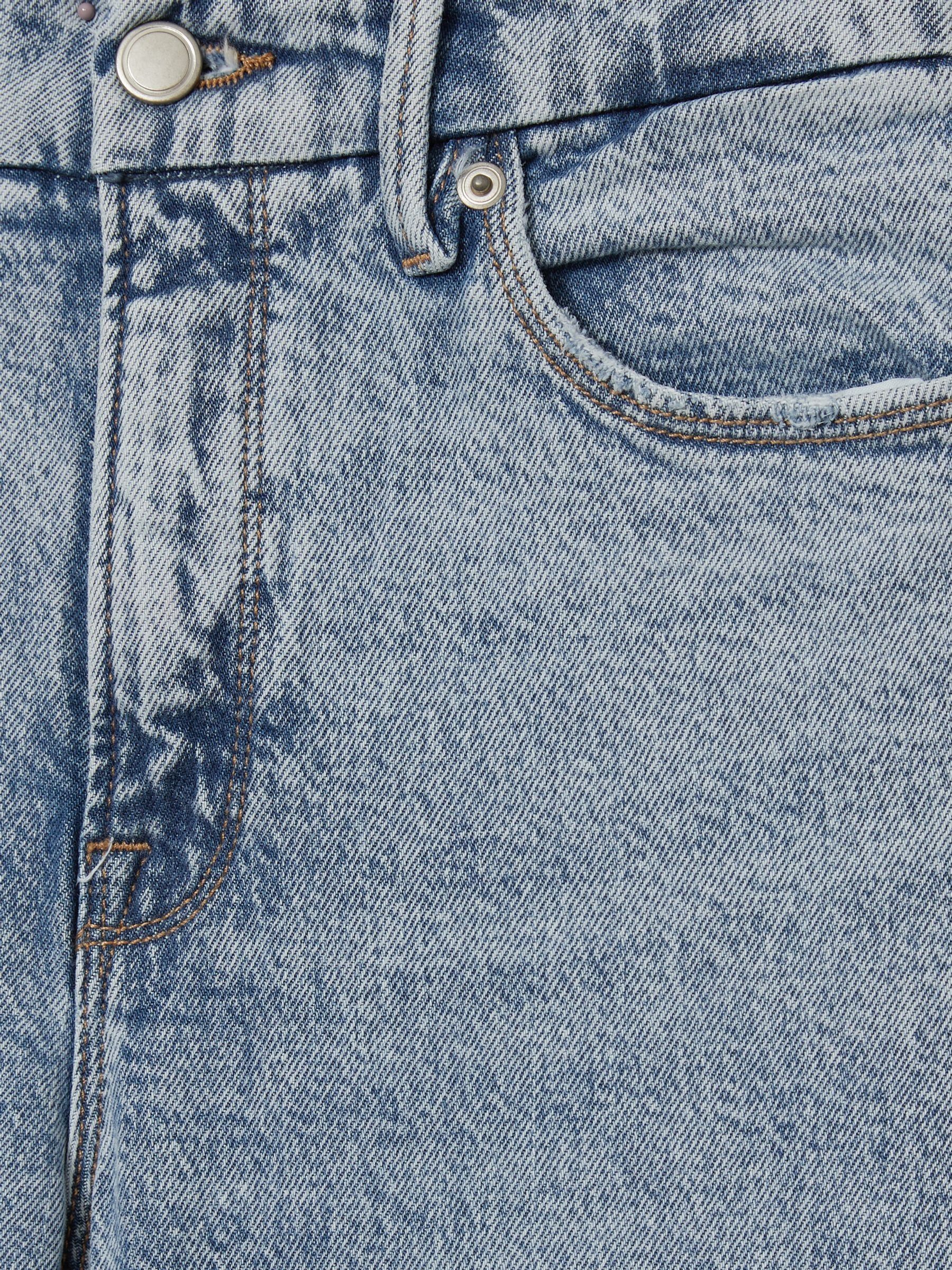 Cropped Denim Jeans in Mid Blue - Image 6 of 6