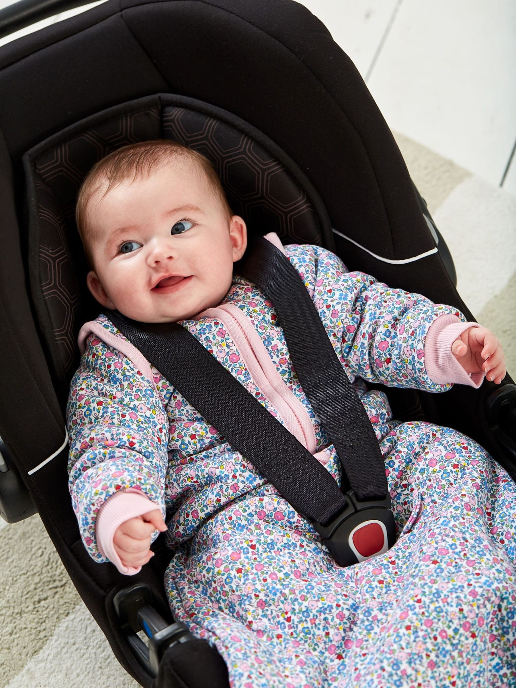 Ditsy Print 2.5 Tog Baby Travel Sleeping Bag - Image 3 of 3