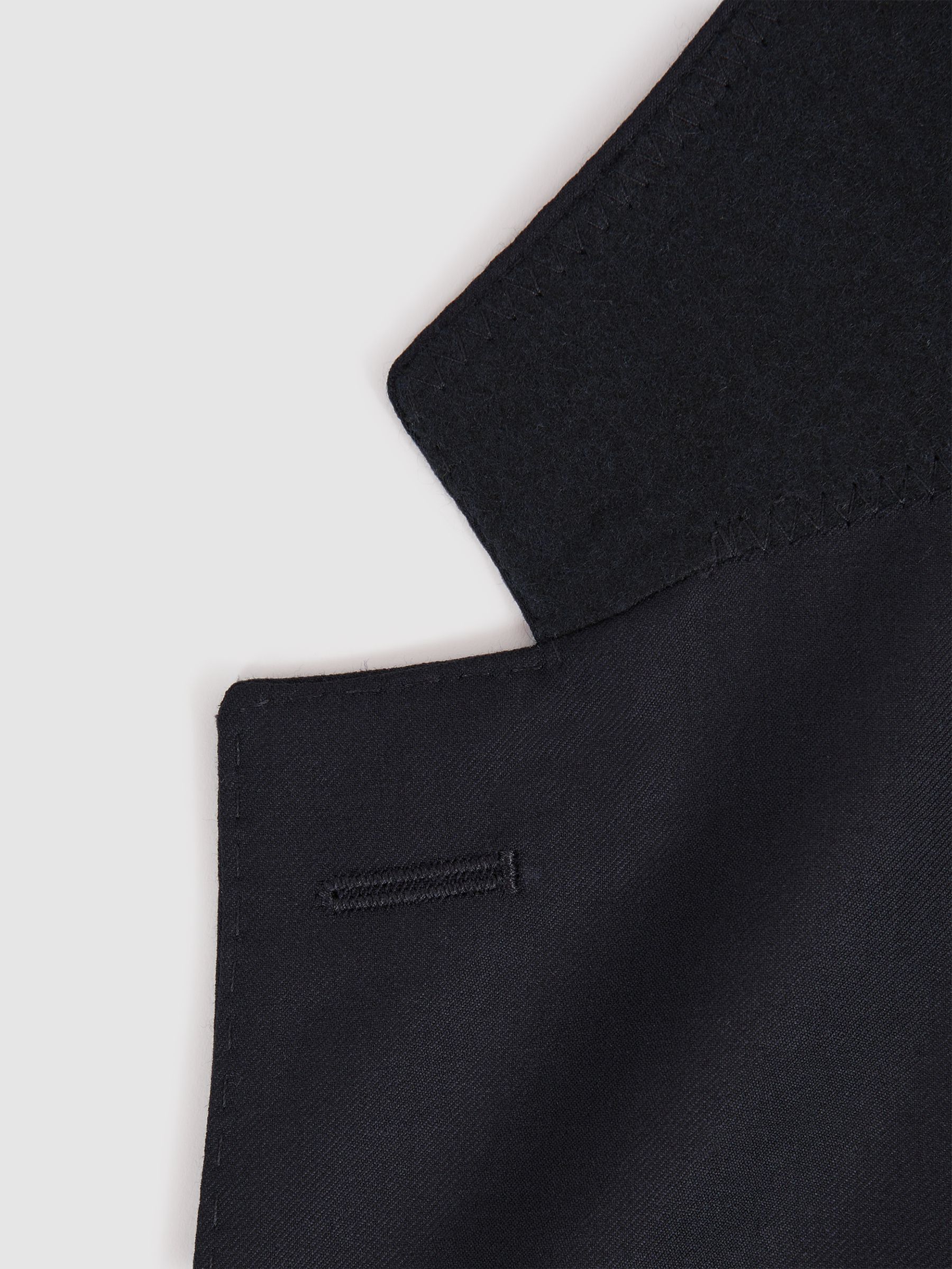 Atelier Wool Cashmere Slim Fit Single Breasted Blazer in Midnight Navy - Image 7 of 8