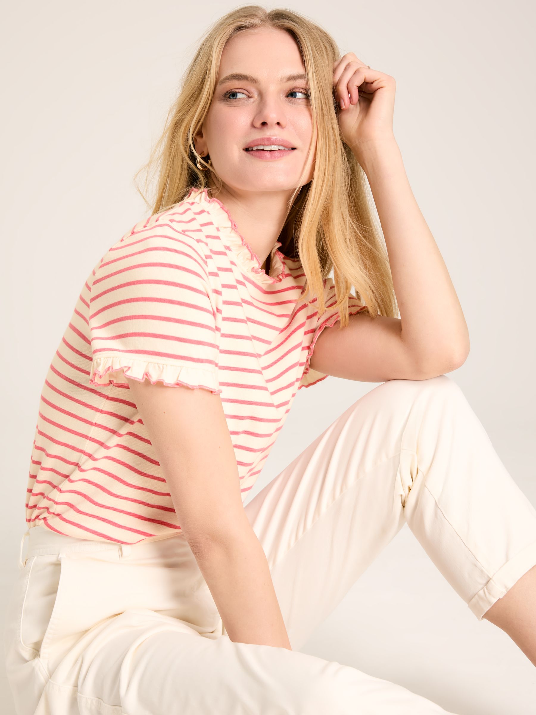 Daisy Pink/Cream Short Sleeve Frilled Neck Top - Image 4 of 7
