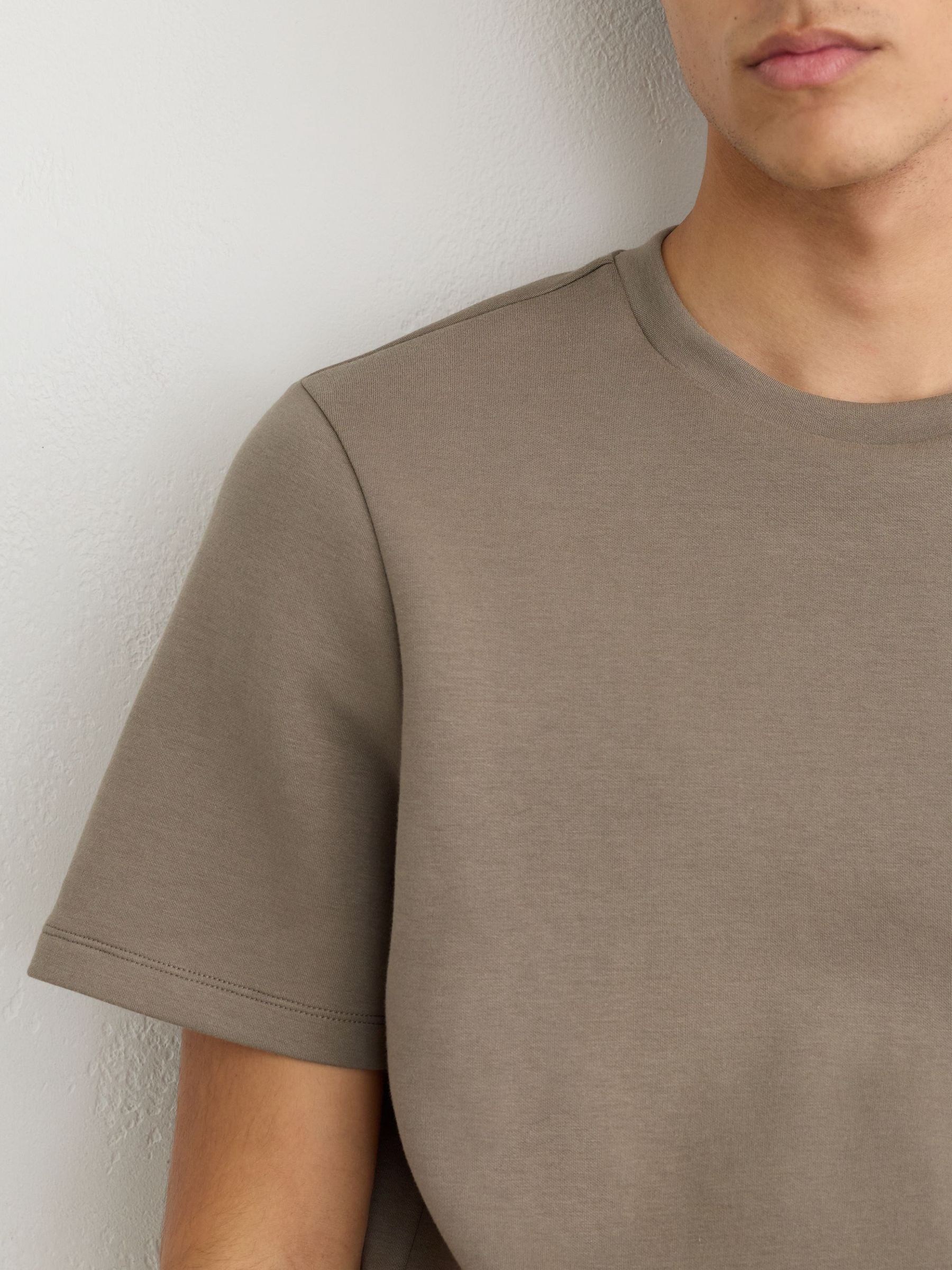 Sueded Interlock Jersey Modern-Fit T-Shirt in Mushroom Brown - Image 3 of 6
