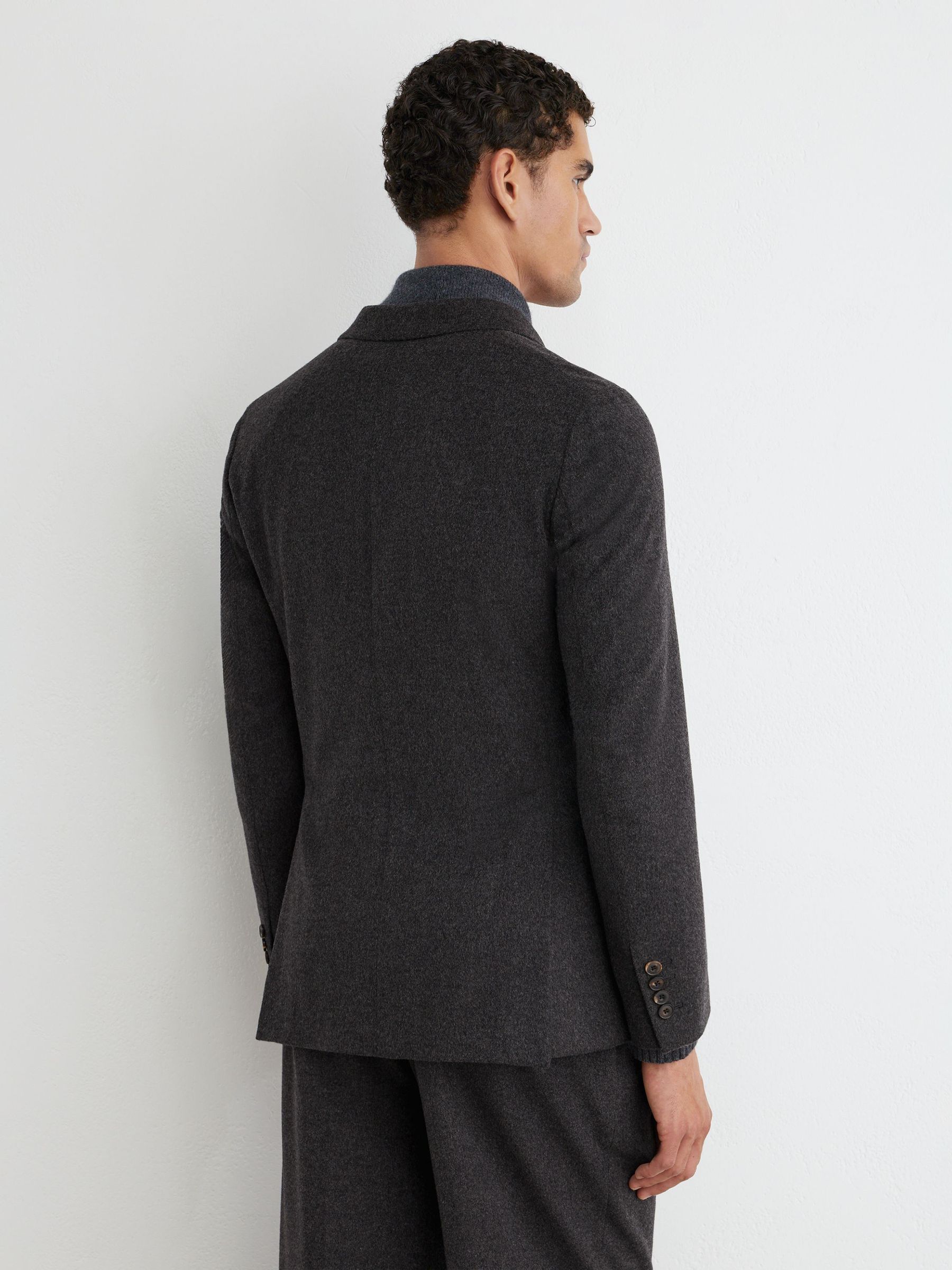 Classic Fit Wool-Blend Flannel Double-Breasted Blazer in Charcoal Grey - Image 7 de 8