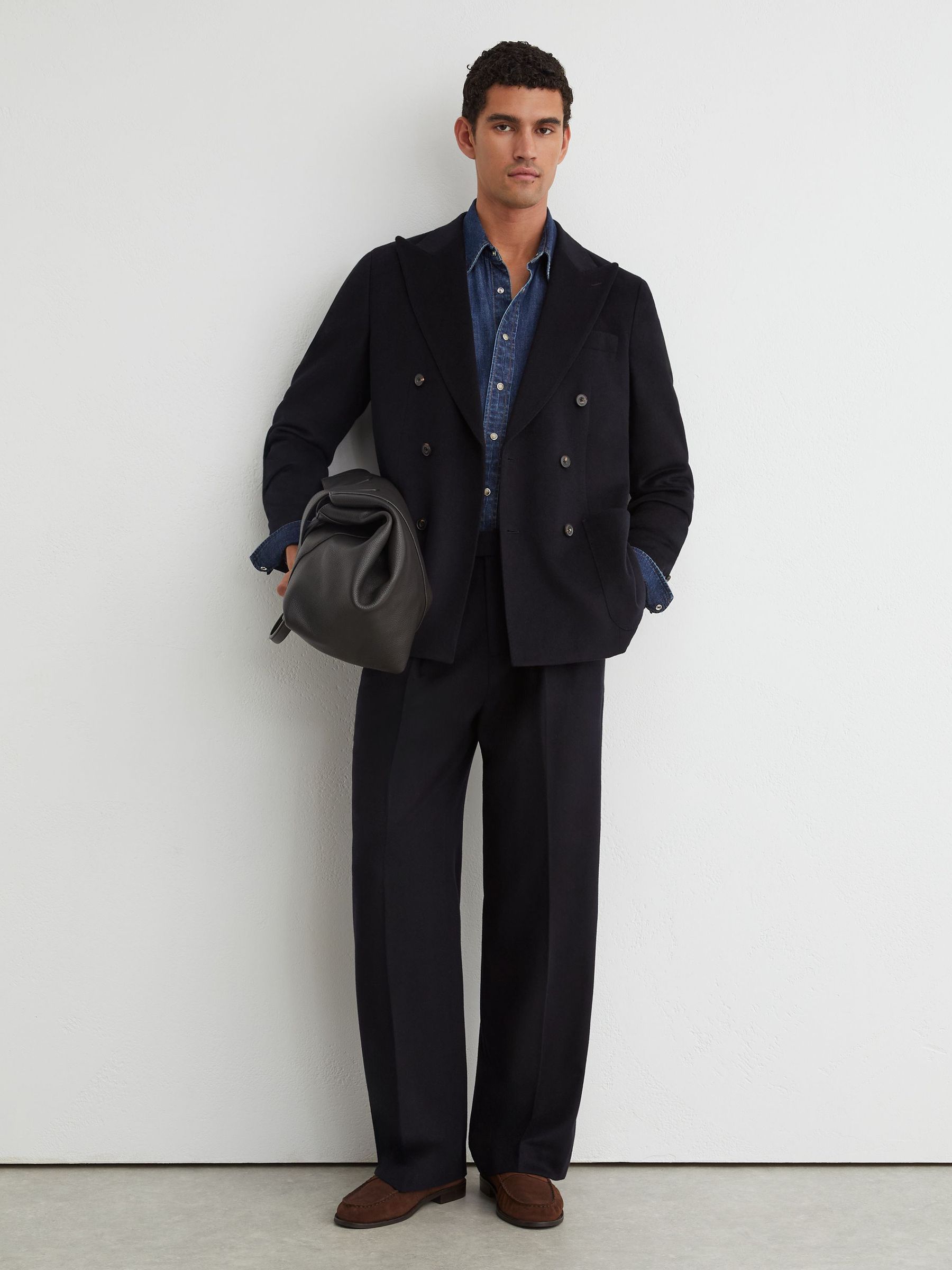 Wool-Blend Flannel Double-Breasted Blazer Classic-Fit in Navy - Image 4 of 9