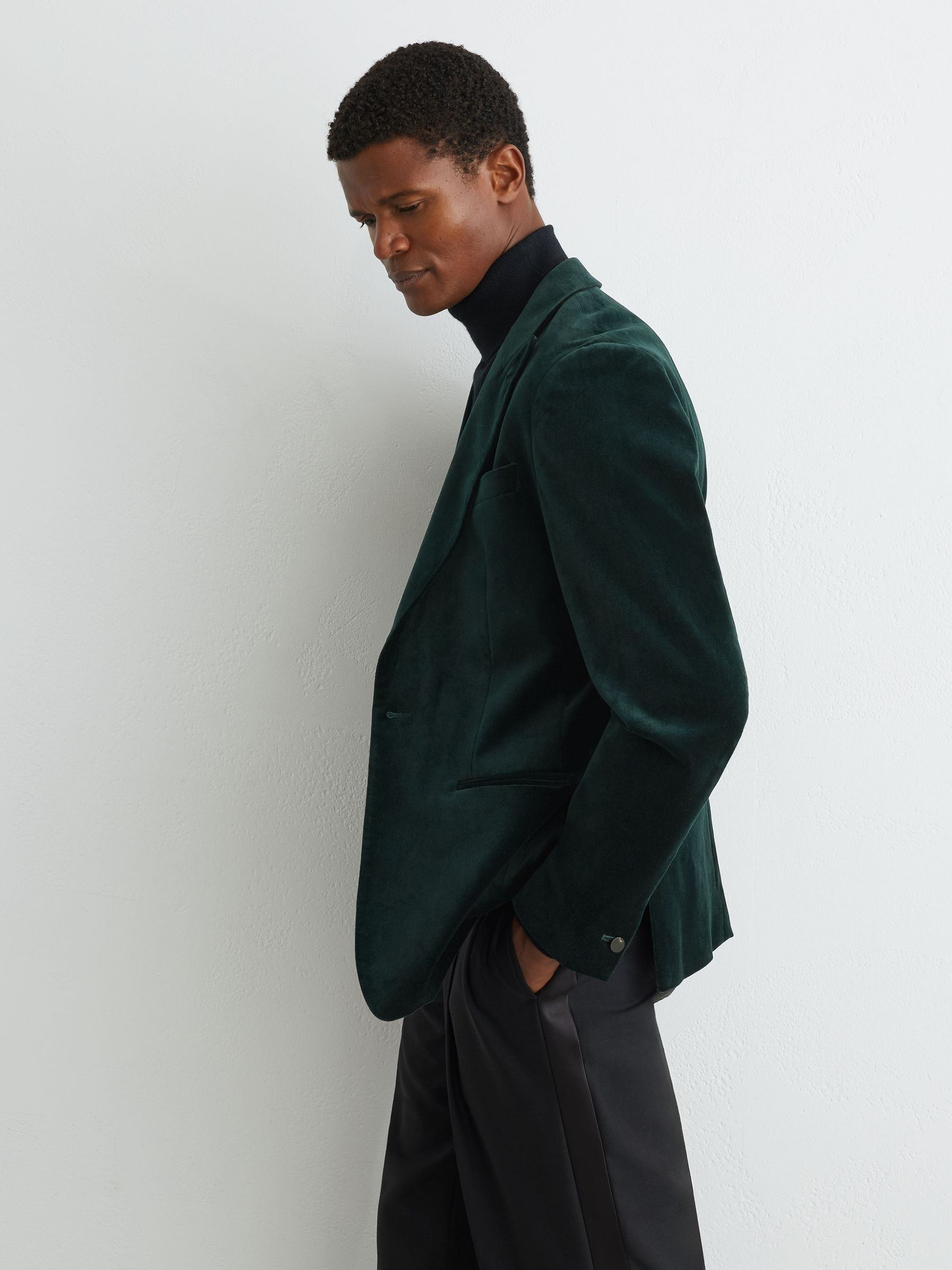 Tailored Fit Velvet Single-Breasted Blazer in Green - Image 4 of 10