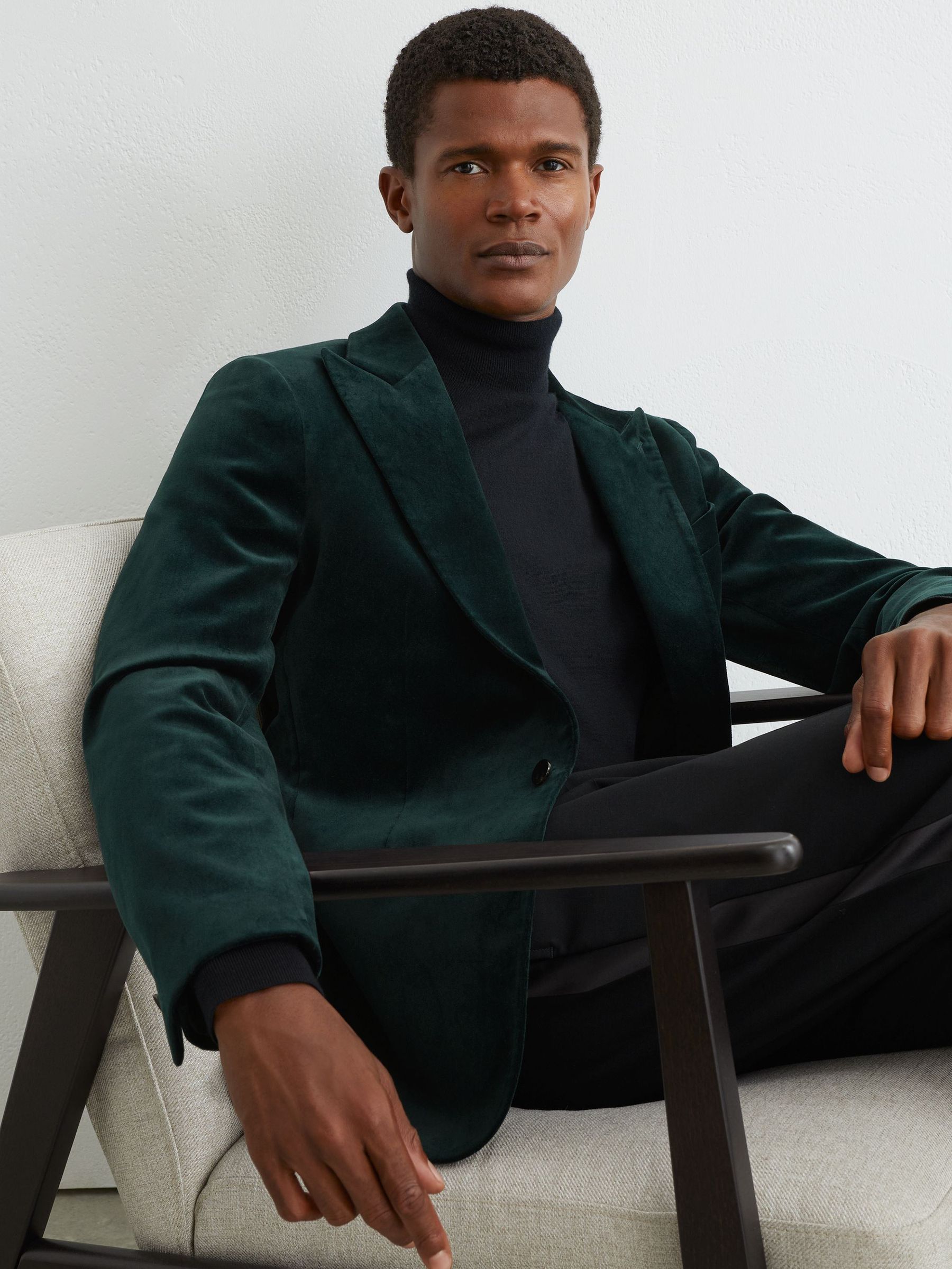 Tailored Fit Velvet Single-Breasted Blazer in Green - Image 7 of 10
