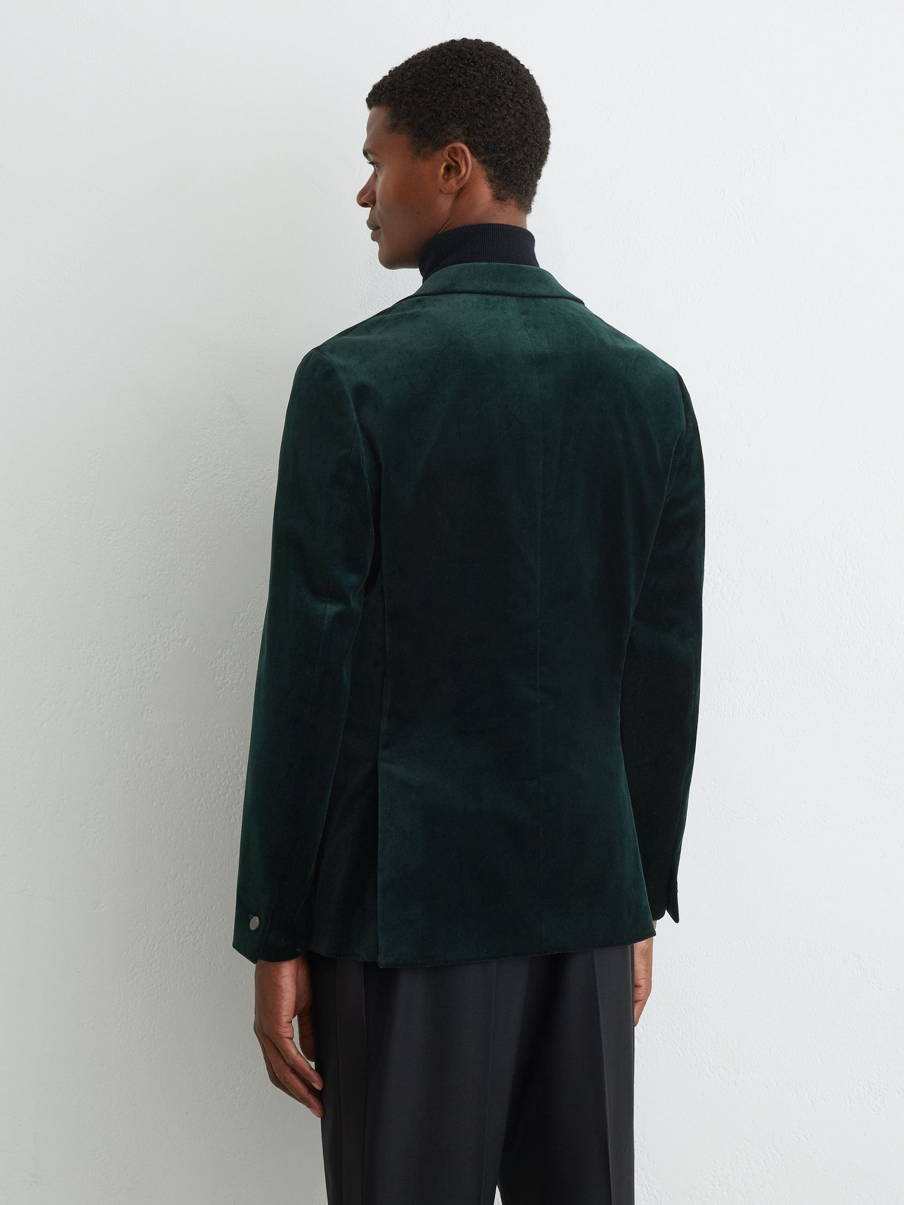 Tailored Fit Velvet Single-Breasted Blazer in Green - Image 8 of 10