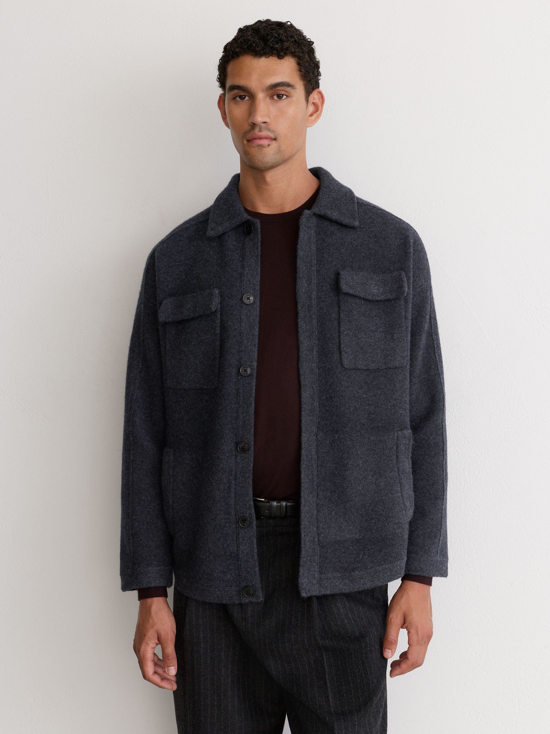 Boiled Wool Twin-Pocket Overshirt in Charcoal Grey - Billede 1 af 7