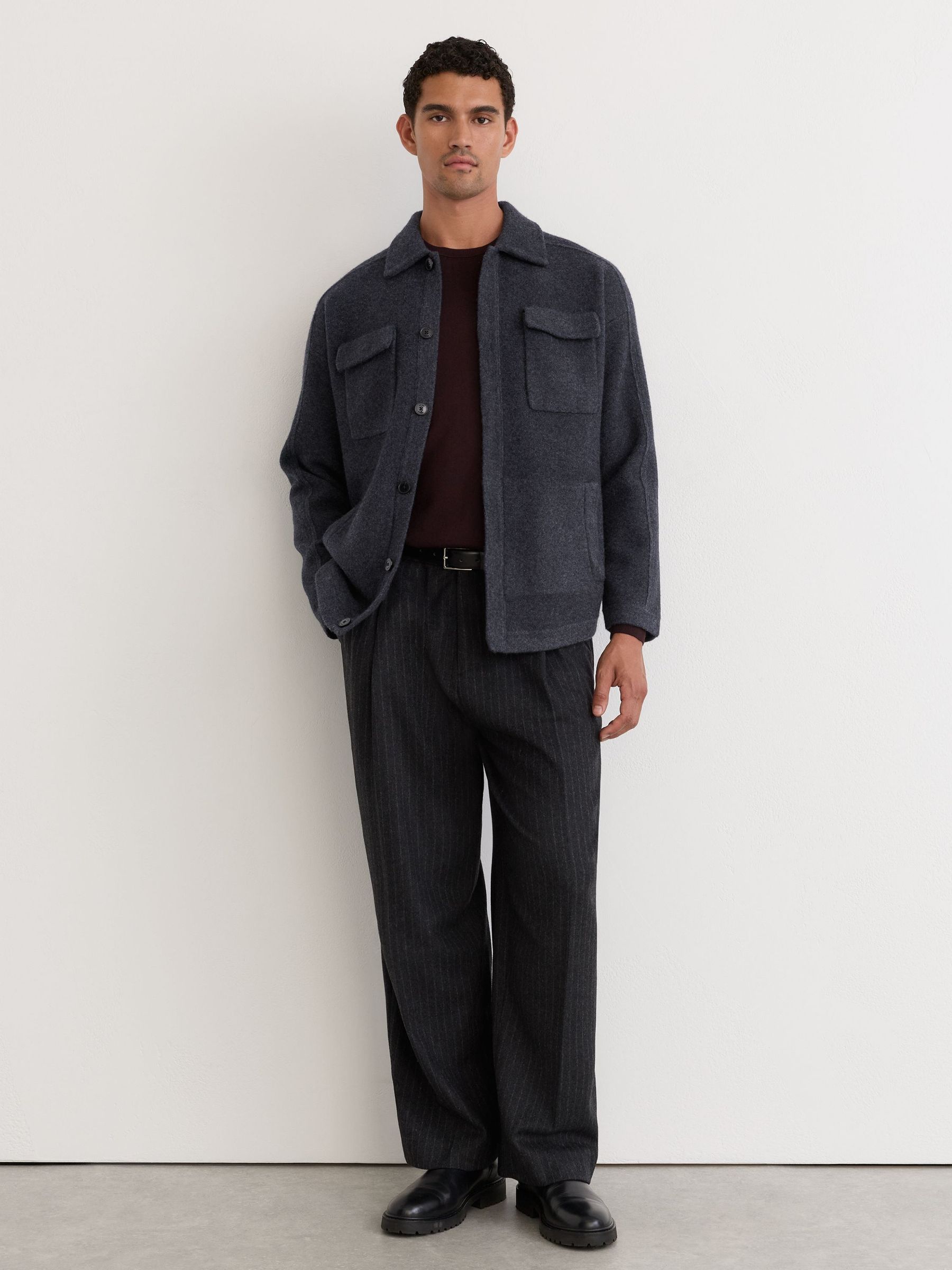 Boiled Wool Twin-Pocket Overshirt in Charcoal Grey - Billede 4 af 7