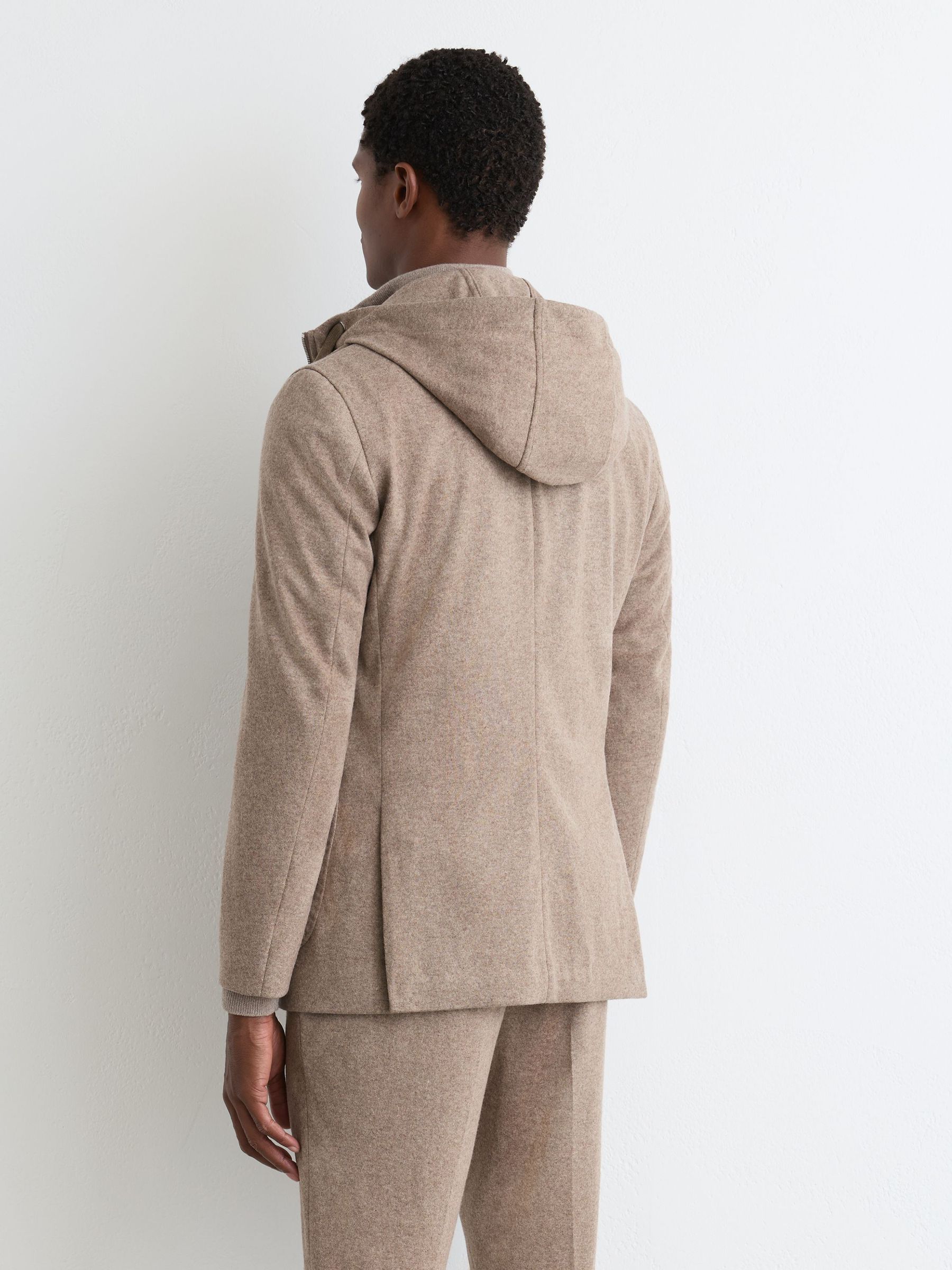 Flannel Gilet-Insert Single-Breasted Suit Blazer Tailored-Fit in Oatmeal Brown - Image 4 of 8