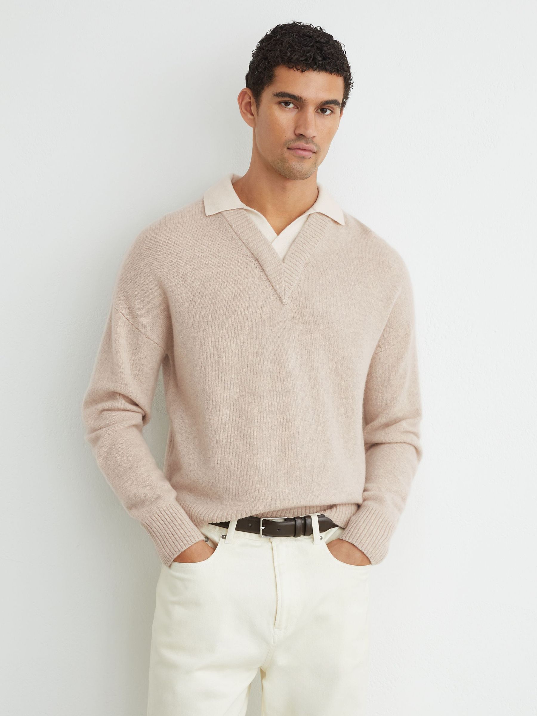 Wool V-Neck Contrast-Collar Jumper in Oatmeal - Image 3 of 6