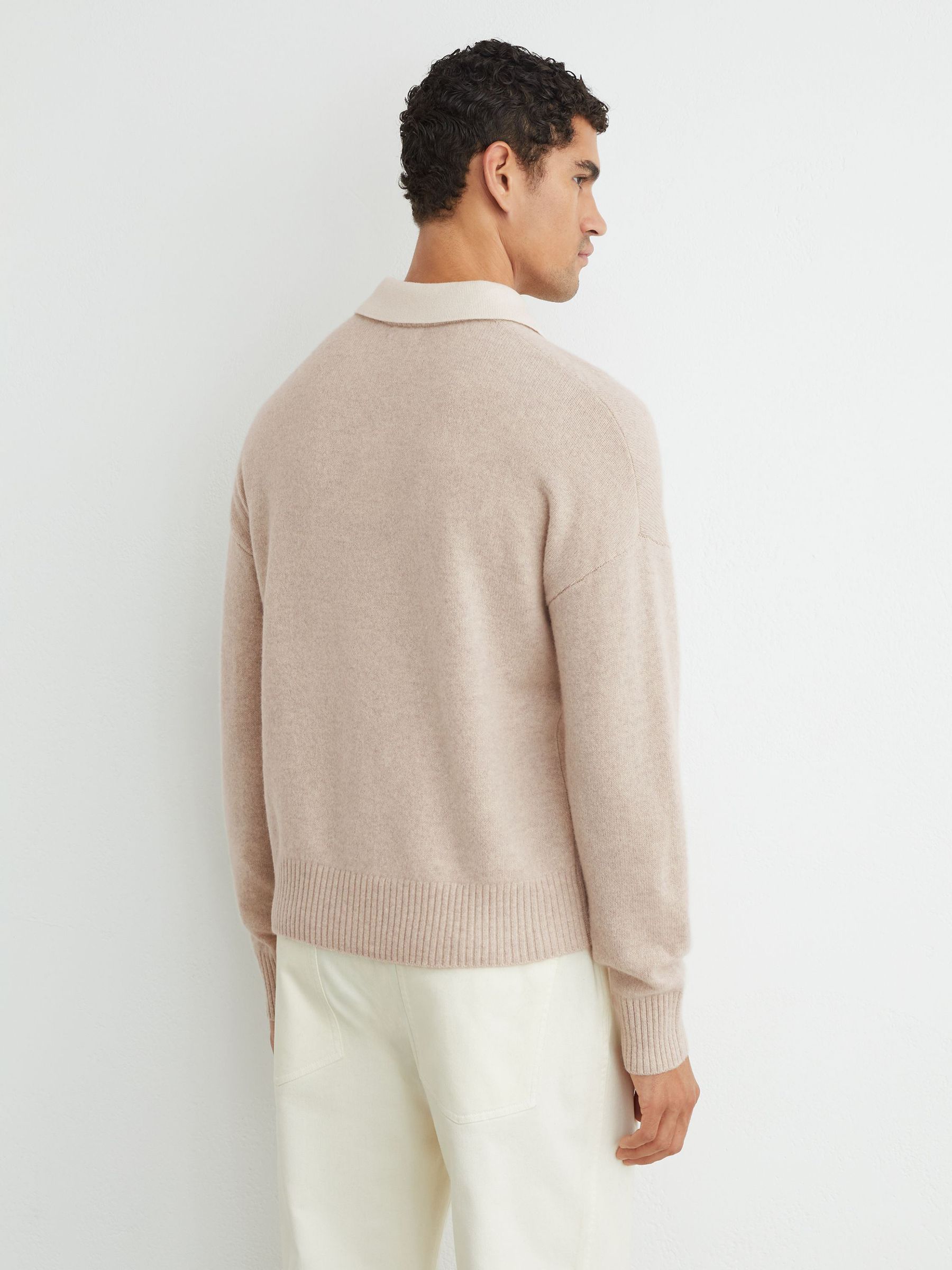 Wool V-Neck Contrast-Collar Jumper in Oatmeal - Image 5 of 6