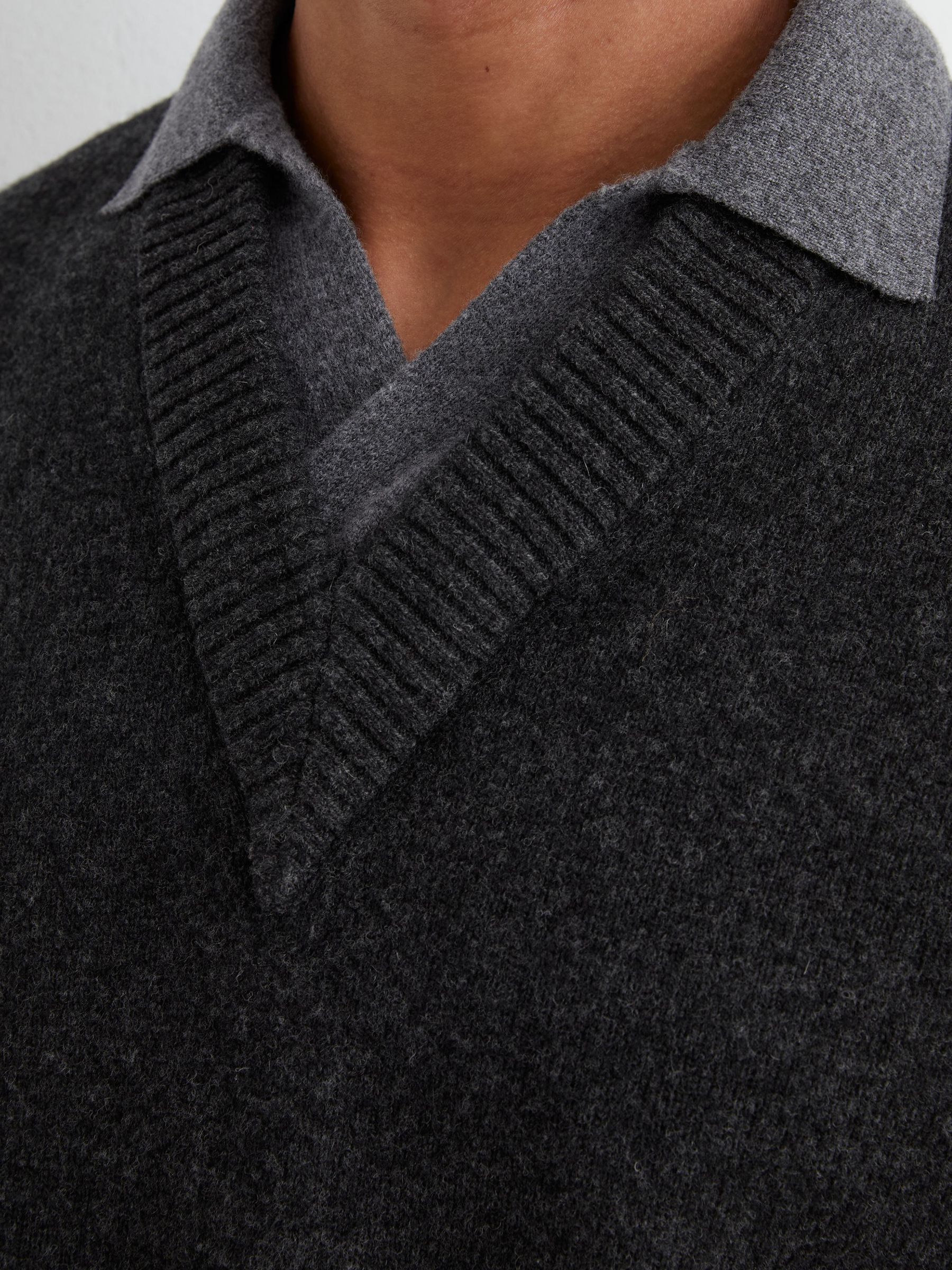 Wool V-Neck Contrast-Collar Jumper in Charcoal Grey - Image 4 of 6