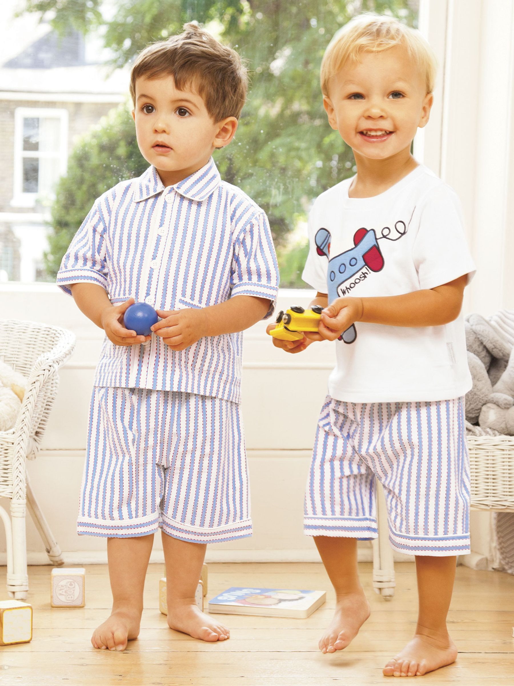 Kids Stripe Short Classic Pyjamas in Blue - Image 4 of 4