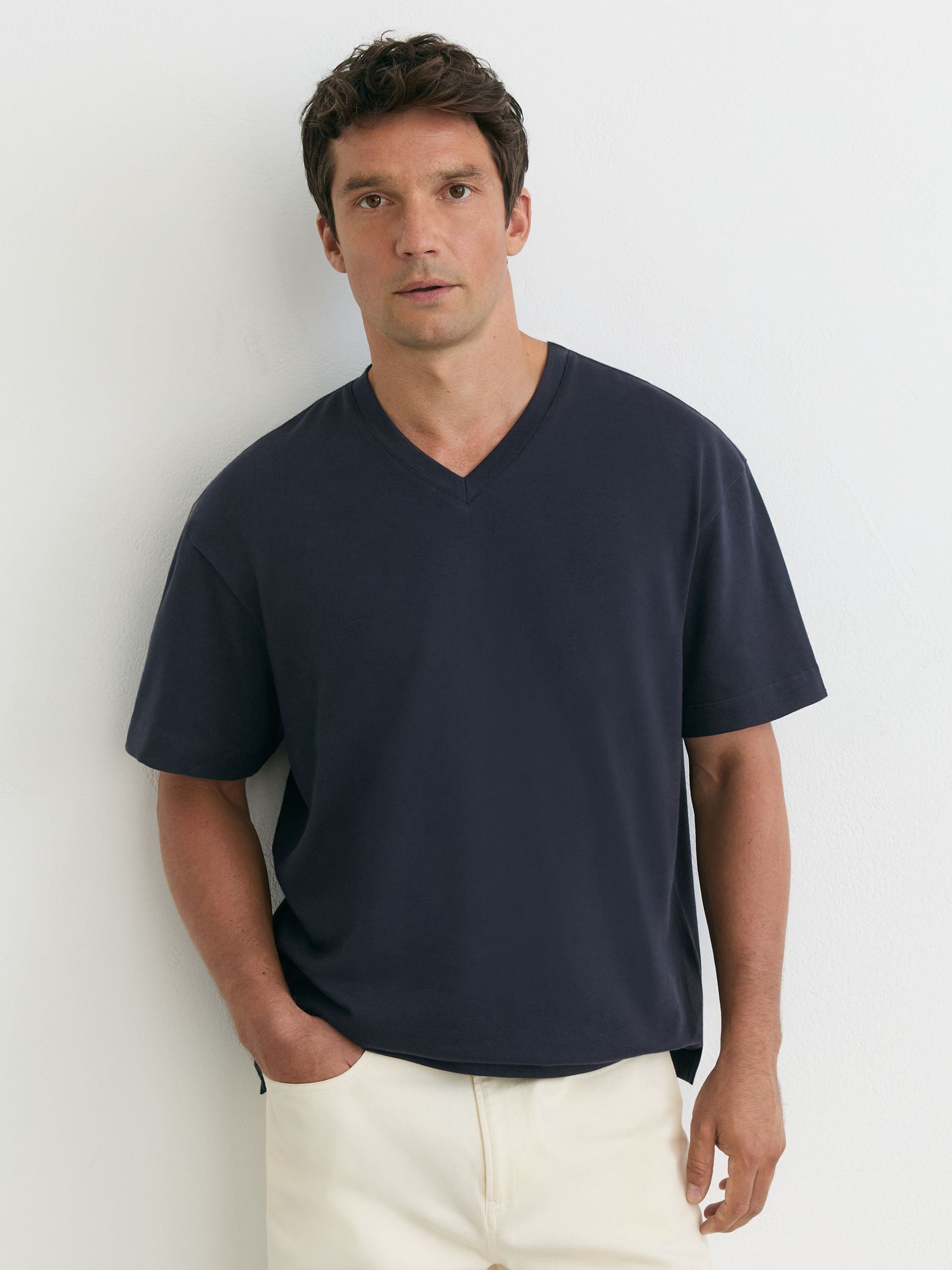 Cotton V-Neck Relaxed-Fit T-Shirt in Navy - Image 3 of 6