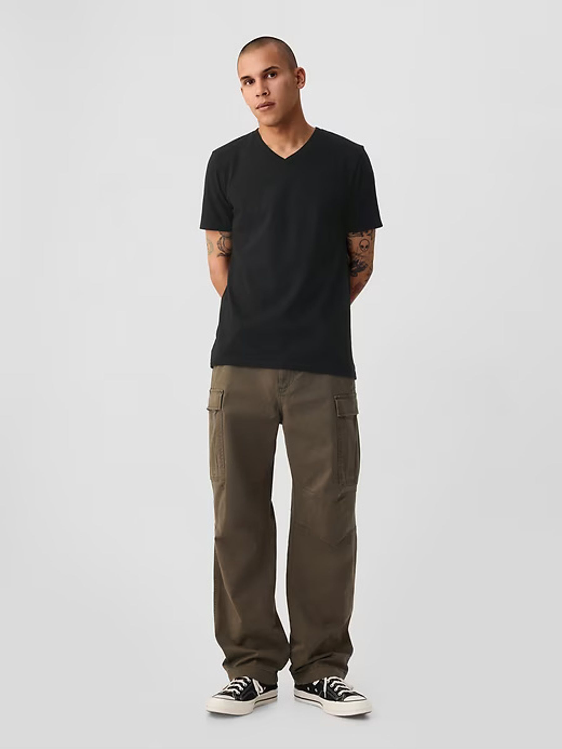 Black V-Neck Classic 100% Cotton Short Sleeve T-Shirt - Image 4 of 5