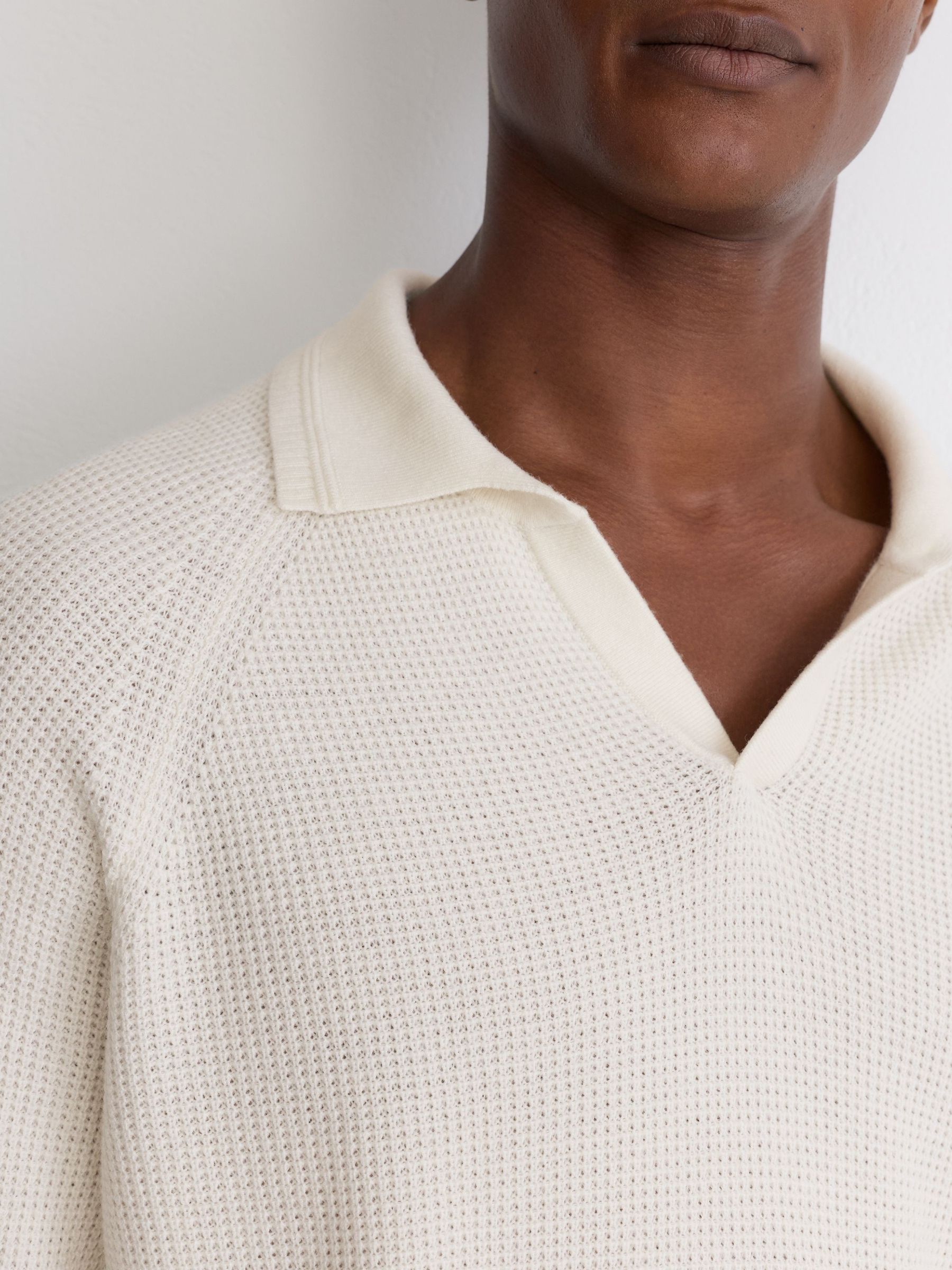 Textured-Knit Open-Collar Jumper with Wool in White - Image 3 of 6