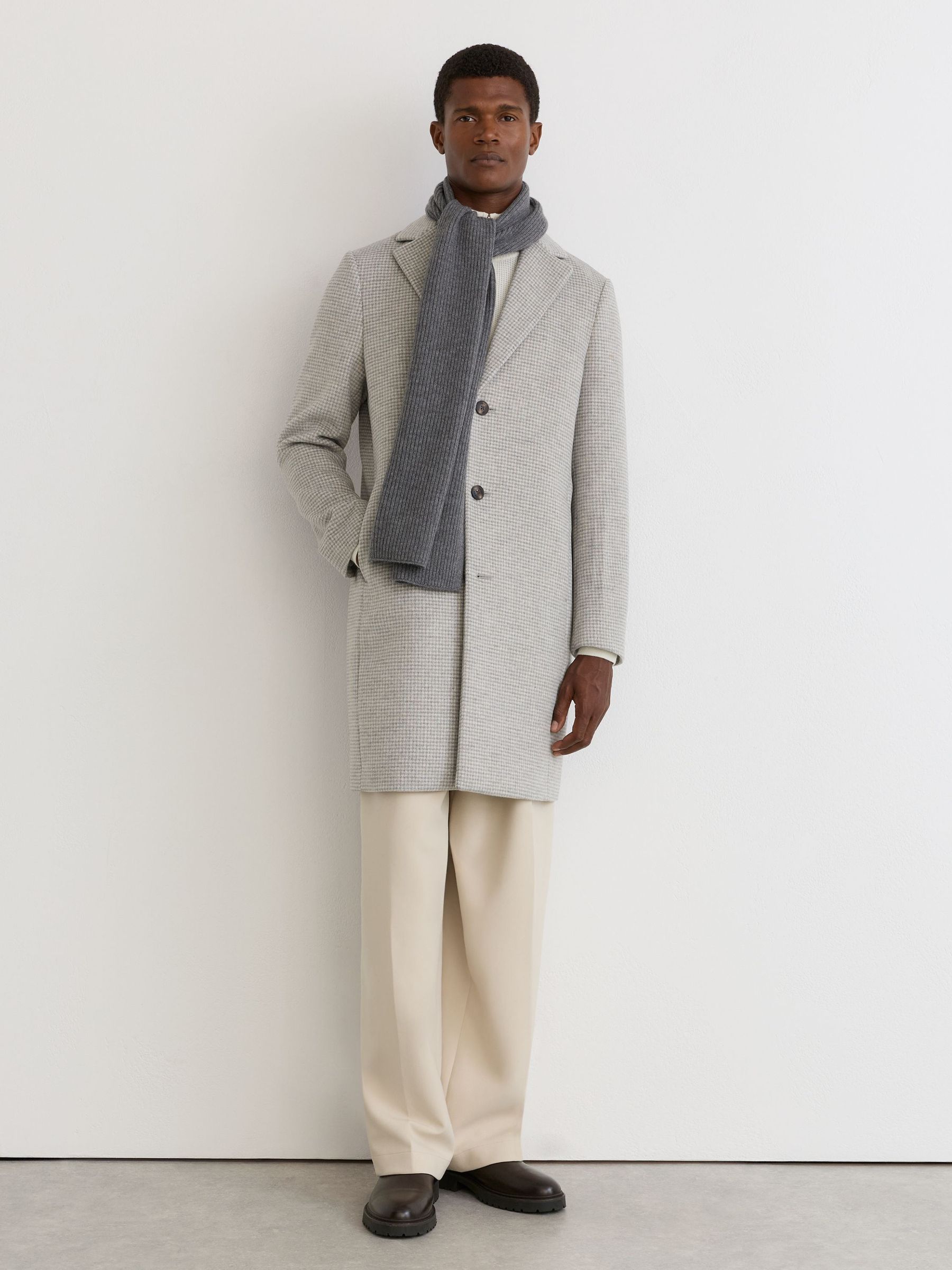 Wool-Blend Puppytooth Single-Breasted Overcoat in Soft Grey - Image 8 of 9
