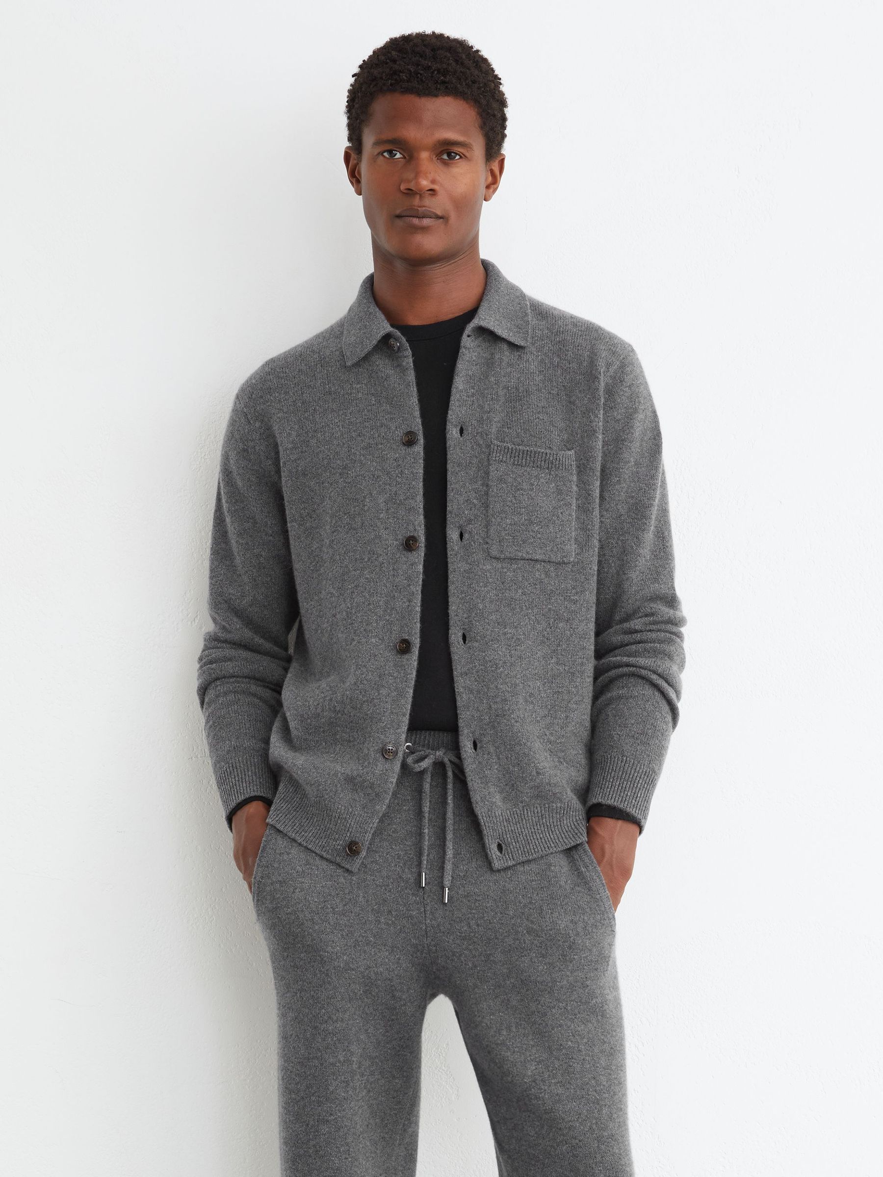 100% Cashmere Relaxed-Fit Joggers in Mid Grey Melange - Image 3 of 6