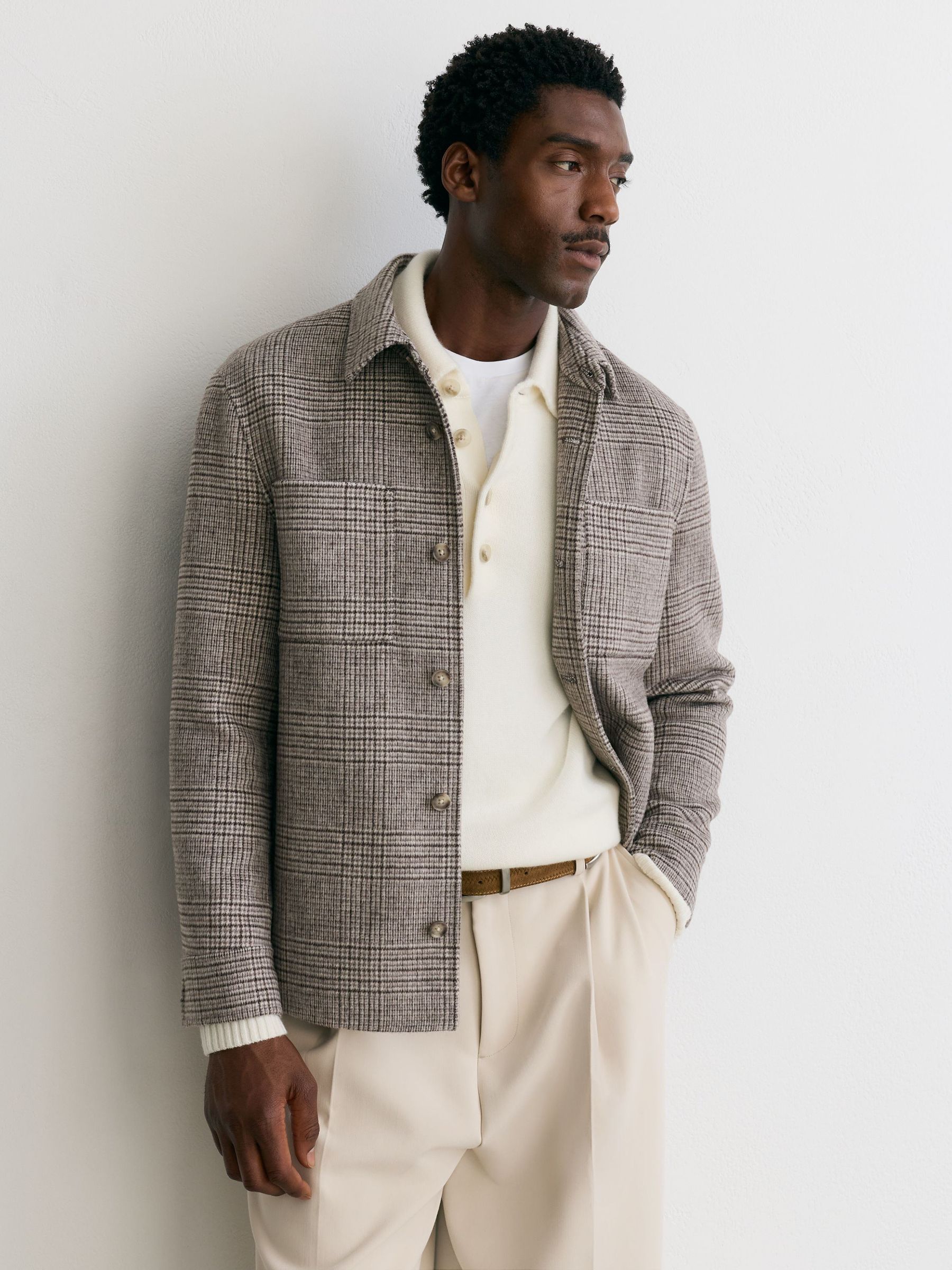 Uldblanding med ternet overshirt med to lommer i brun - Billede 1 af 6