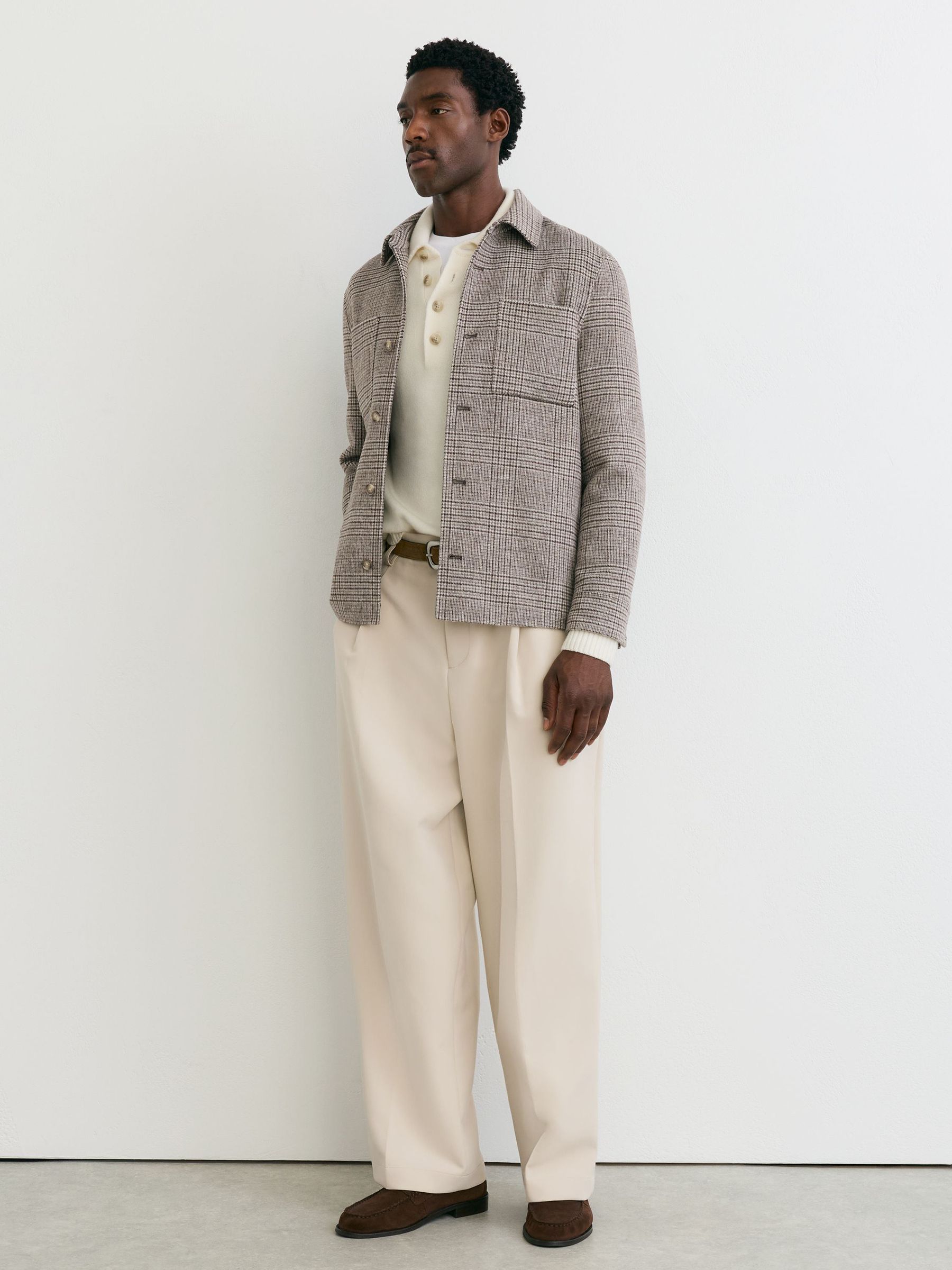 Uldblanding med ternet overshirt med to lommer i brun - Billede 3 af 6