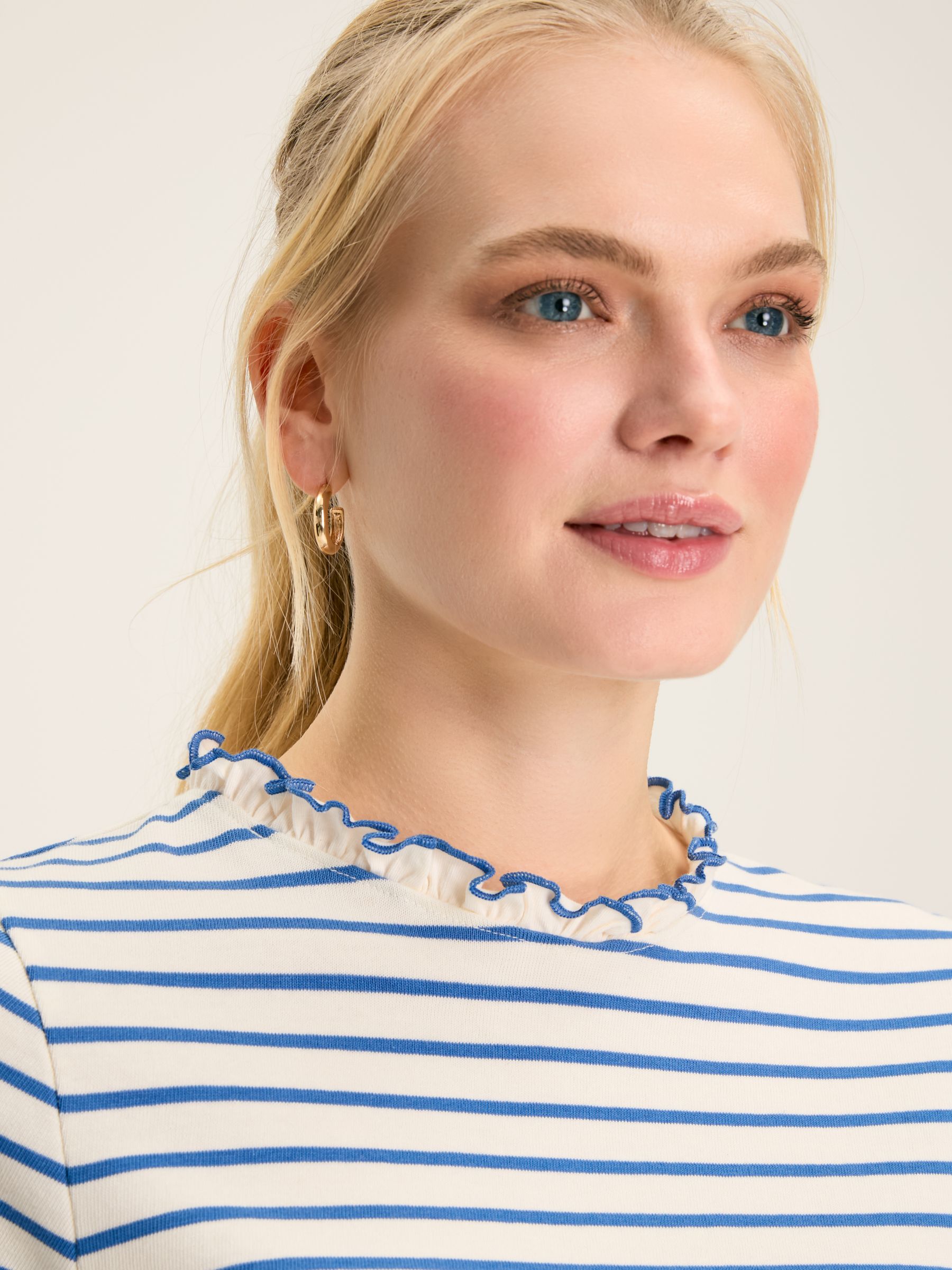 Daisy Cream & Blue Short Sleeve Frilled Neck Top - Image 5 of 6