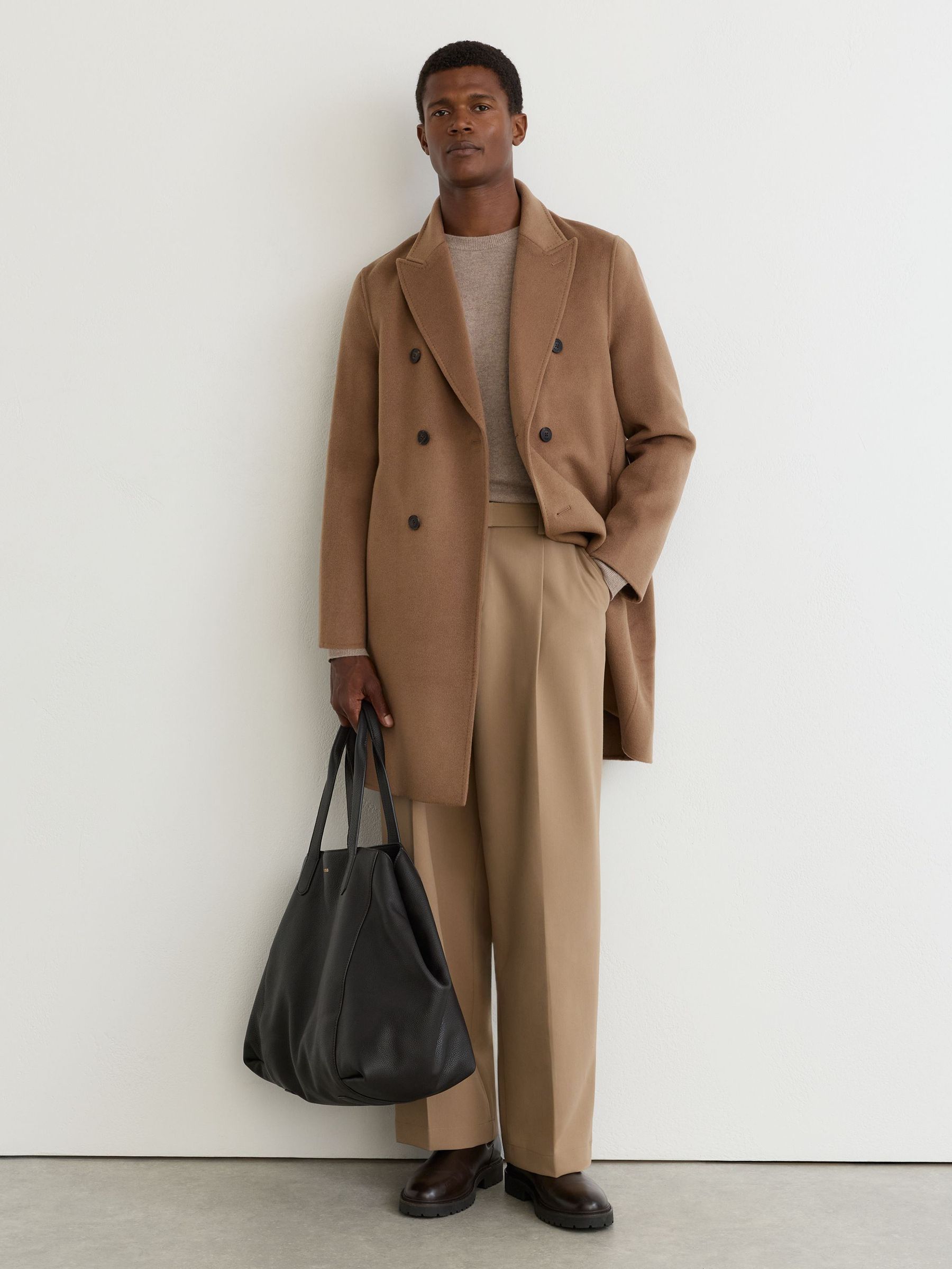 Wool-Blend Double-Breasted Epsom Overcoat in Camel Brown - صورة 4 من 8