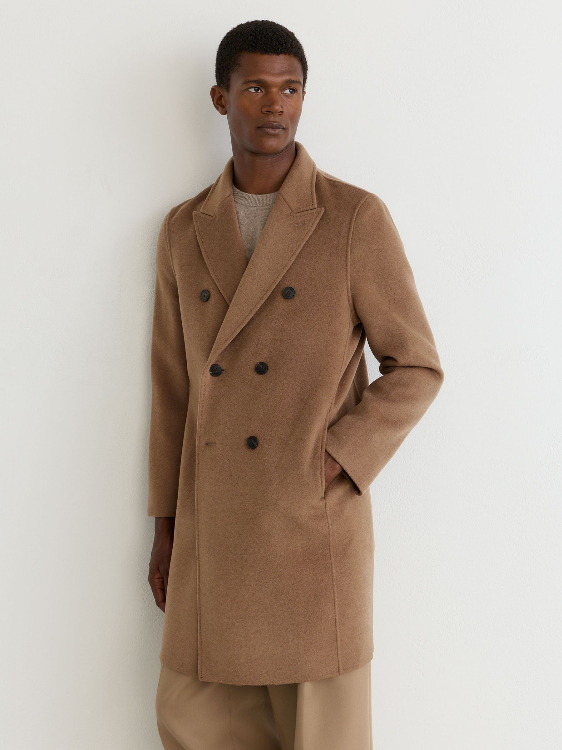 Wool-Blend Double-Breasted Epsom Overcoat in Camel Brown - صورة 6 من 8