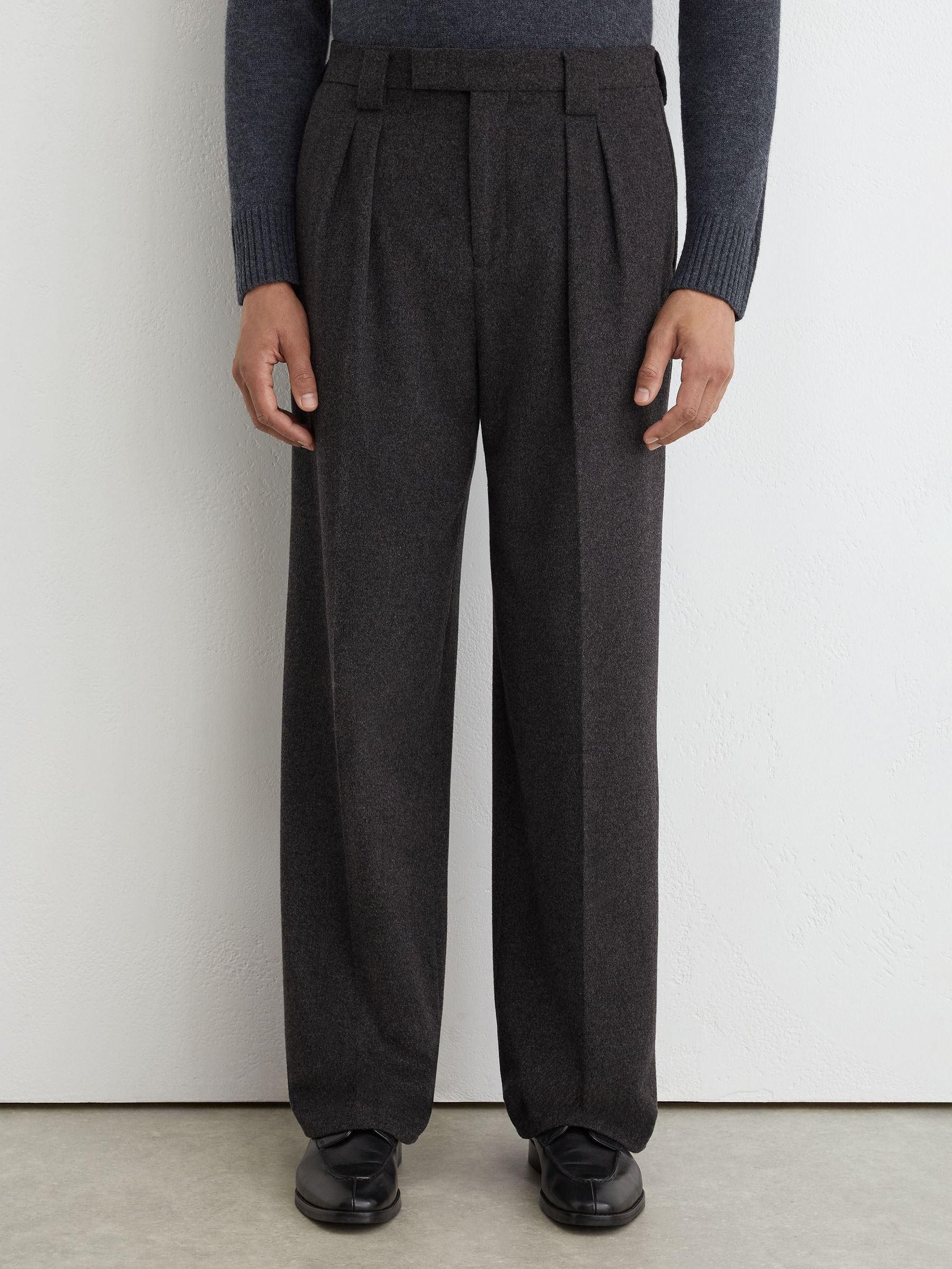 Wool-Blend Flannel Relaxed-Fit Pleated Trousers in Charcoal Grey - Image 3 of 6