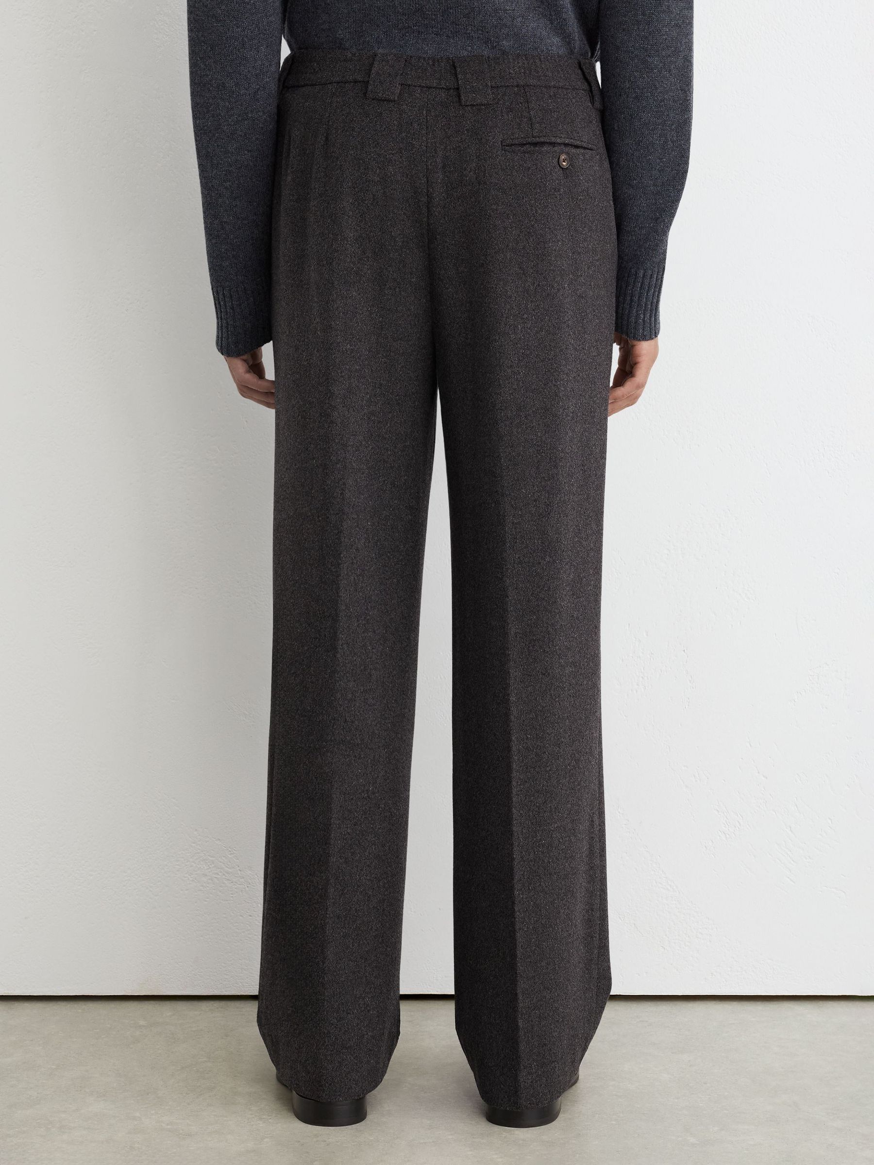 Wool-Blend Flannel Relaxed-Fit Pleated Trousers in Charcoal Grey - Image 5 of 6