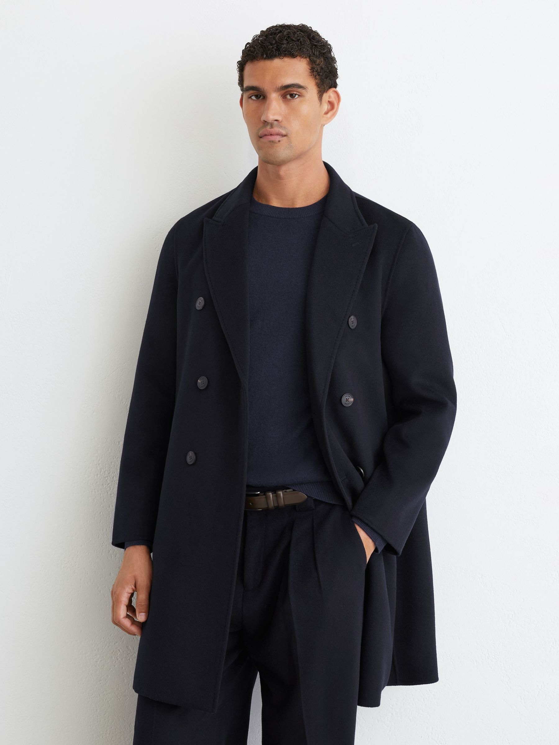 Wool-Blend Double-Breasted Epsom Overcoat in Navy - صورة 6 من 9
