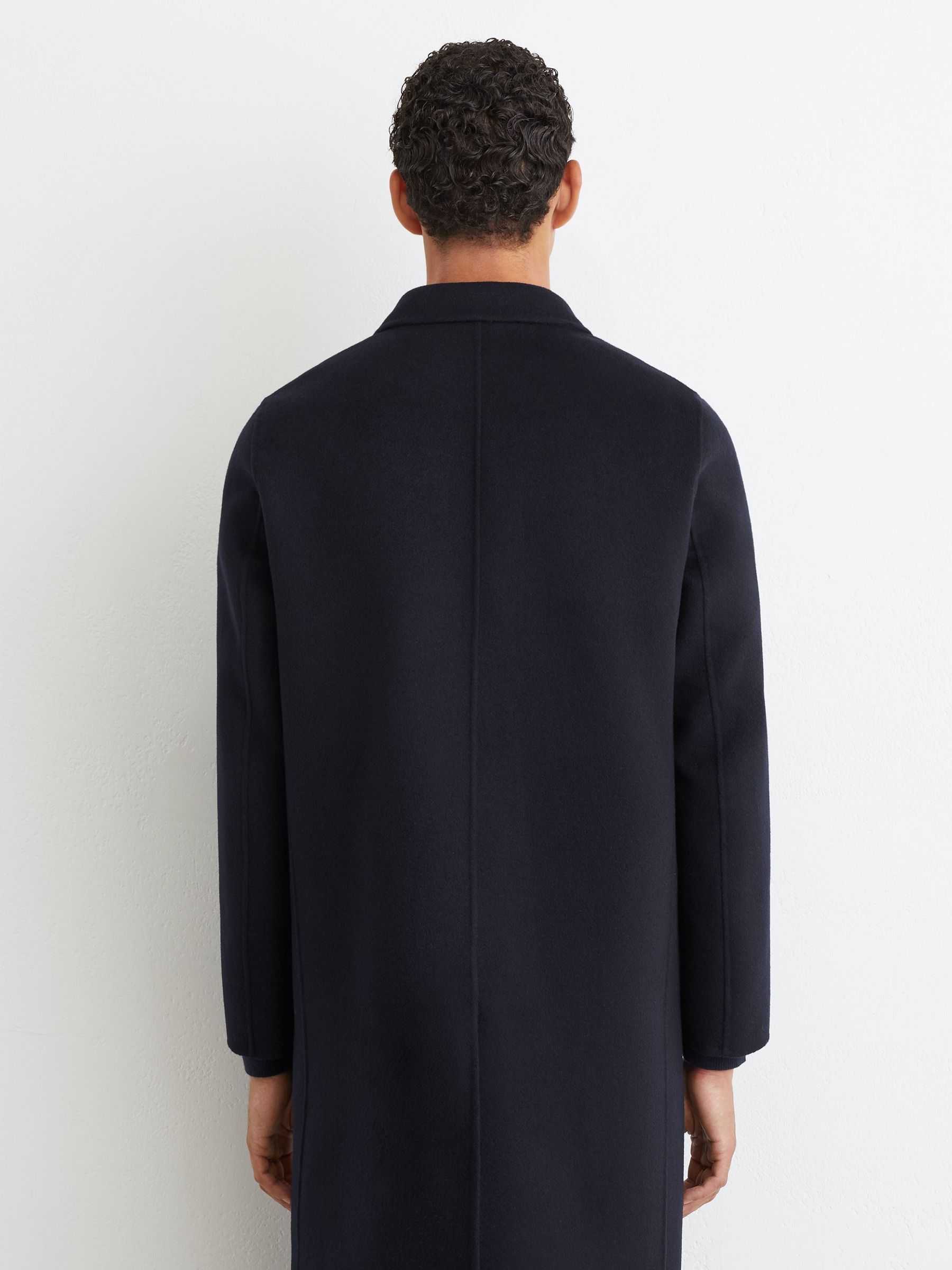 Wool-Blend Double-Breasted Epsom Overcoat in Navy - صورة 7 من 9