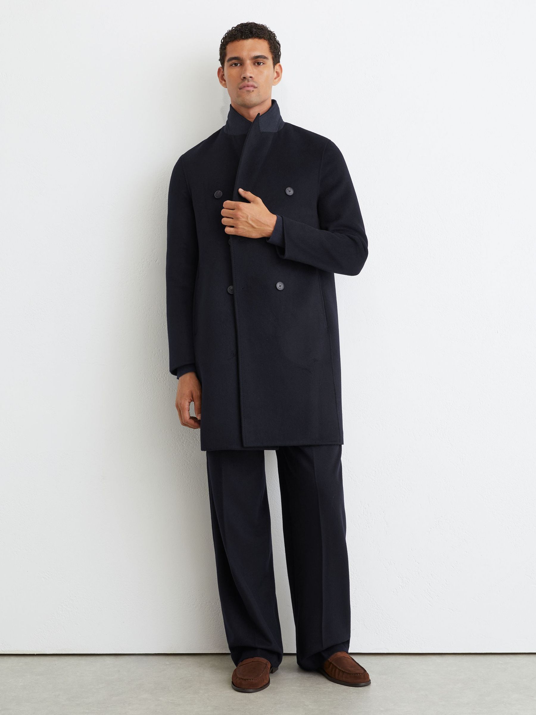 Wool-Blend Double-Breasted Epsom Overcoat in Navy - صورة 8 من 9