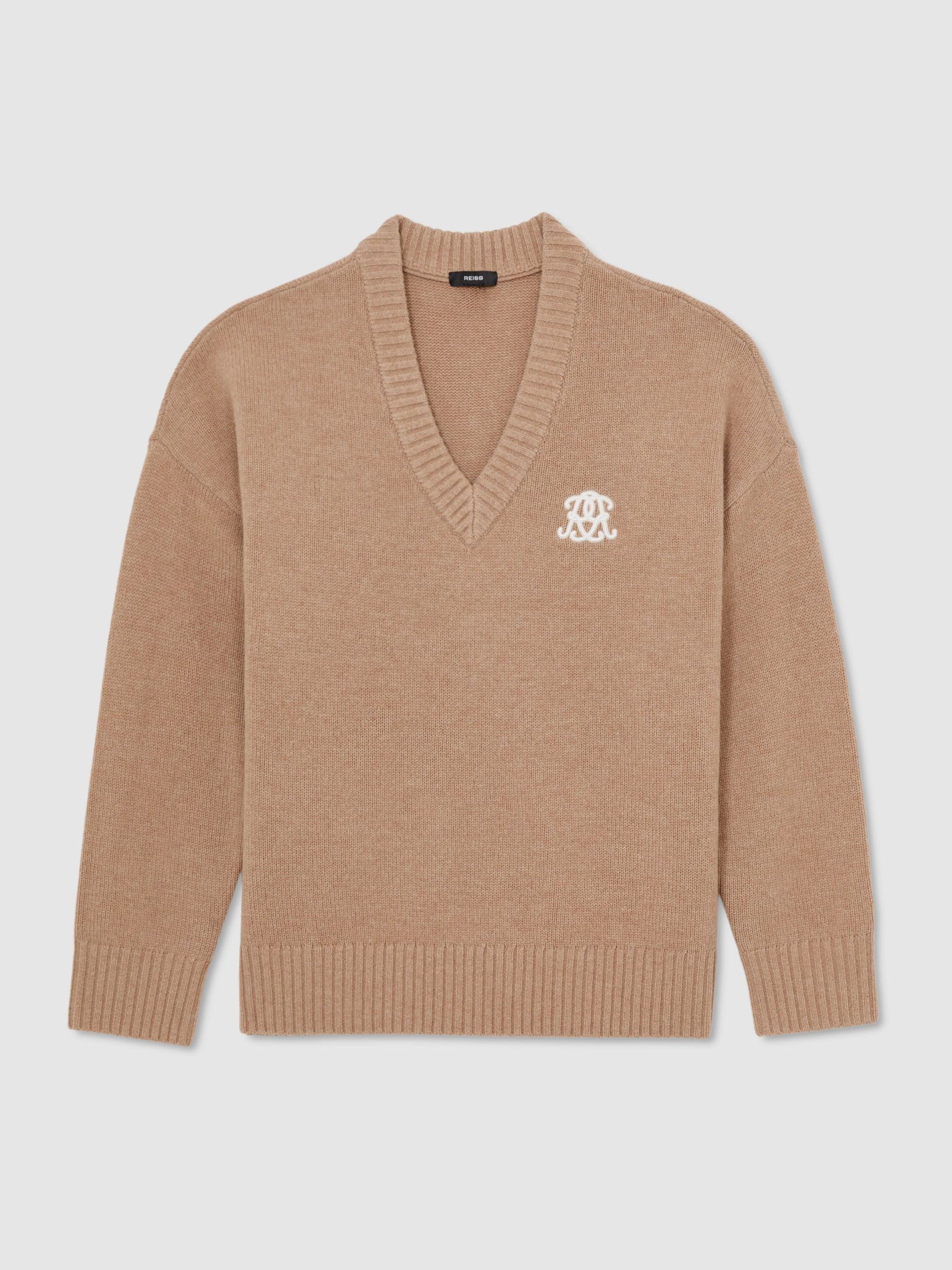 Monogram Wool Relaxed V-Neck Jumper in Camel - صورة 2 من 7
