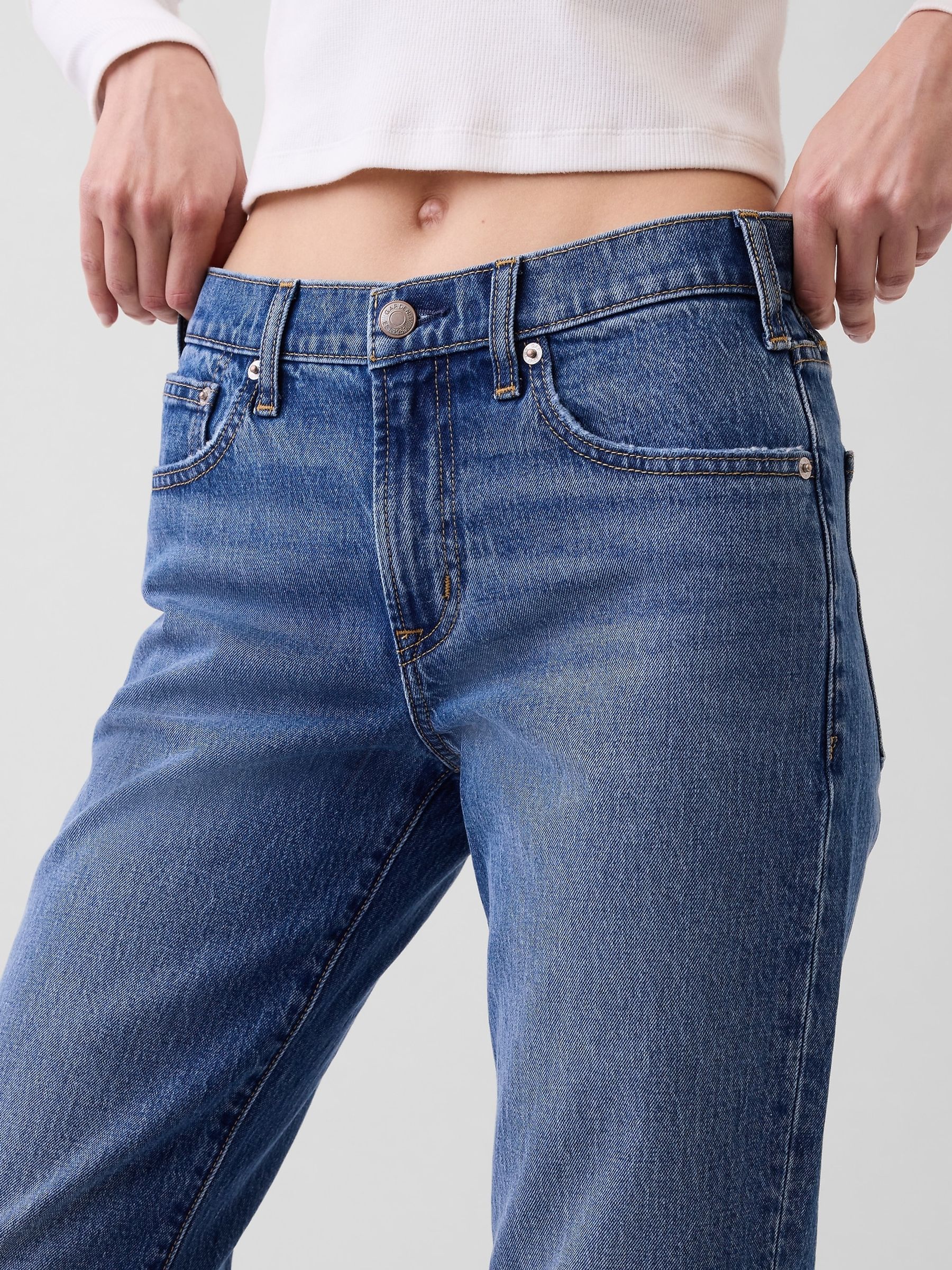 Medium Wash Mid Rise Relaxed Flare Jeans - Image 4 of 5