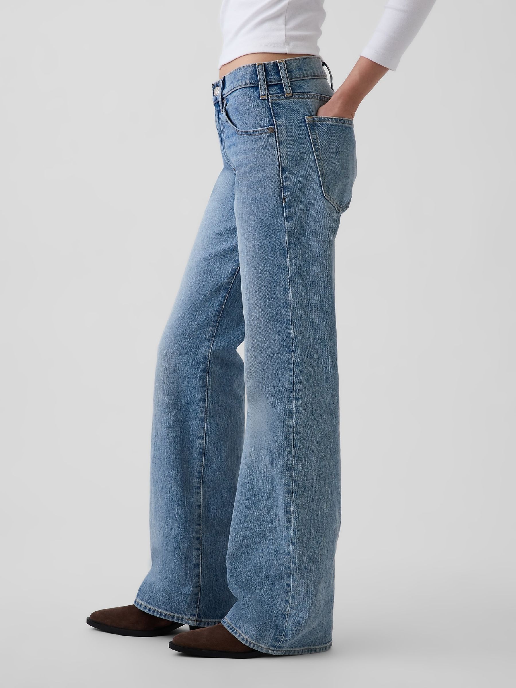 Light Wash Mid Rise Relaxed Flare Jeans - Image 3 of 5