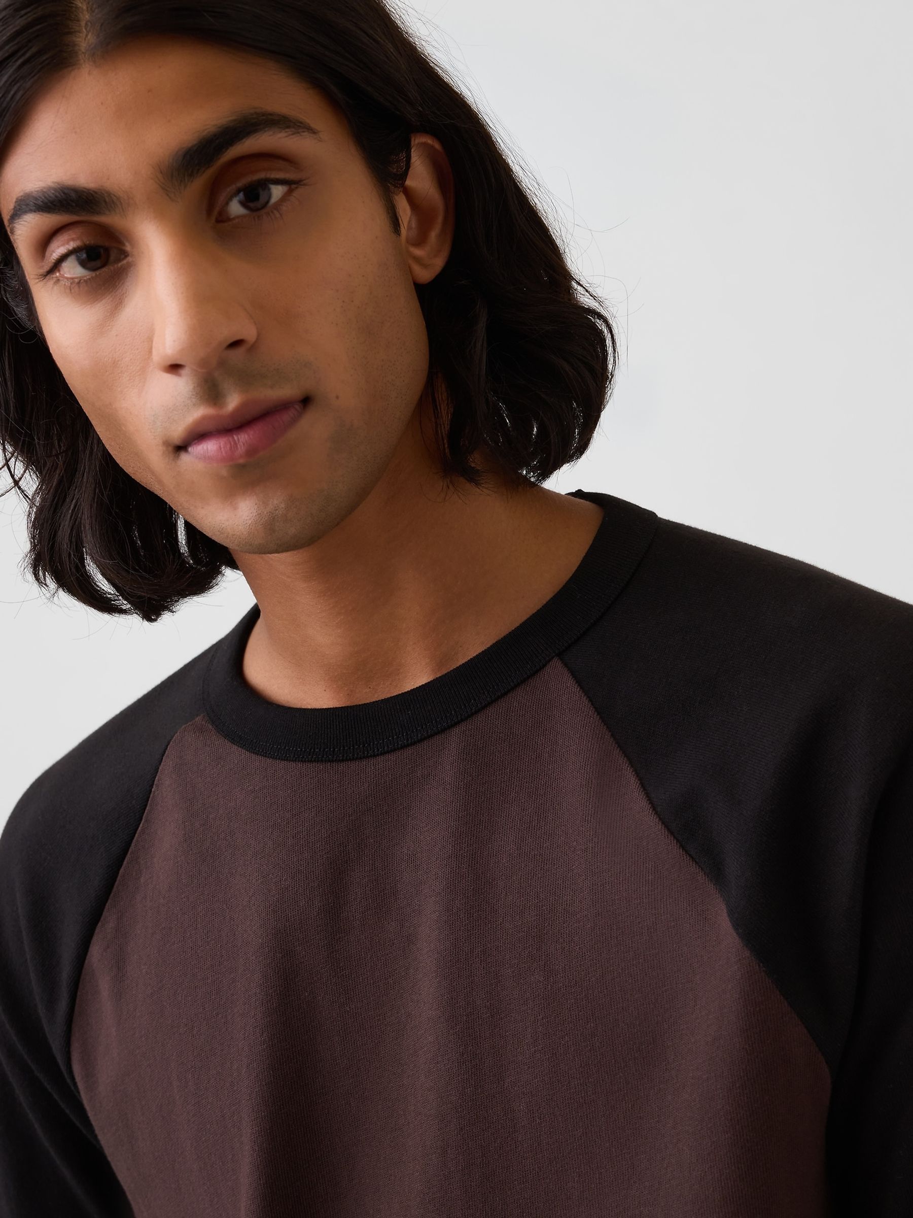Dark Brown/ Black Heavyweight Relaxed Long Sleeve T-Shirt - Image 4 of 4 Dark Brown/ Black Heavyweight Relaxed Long Sleeve T-Shirt - Image 4 of 4