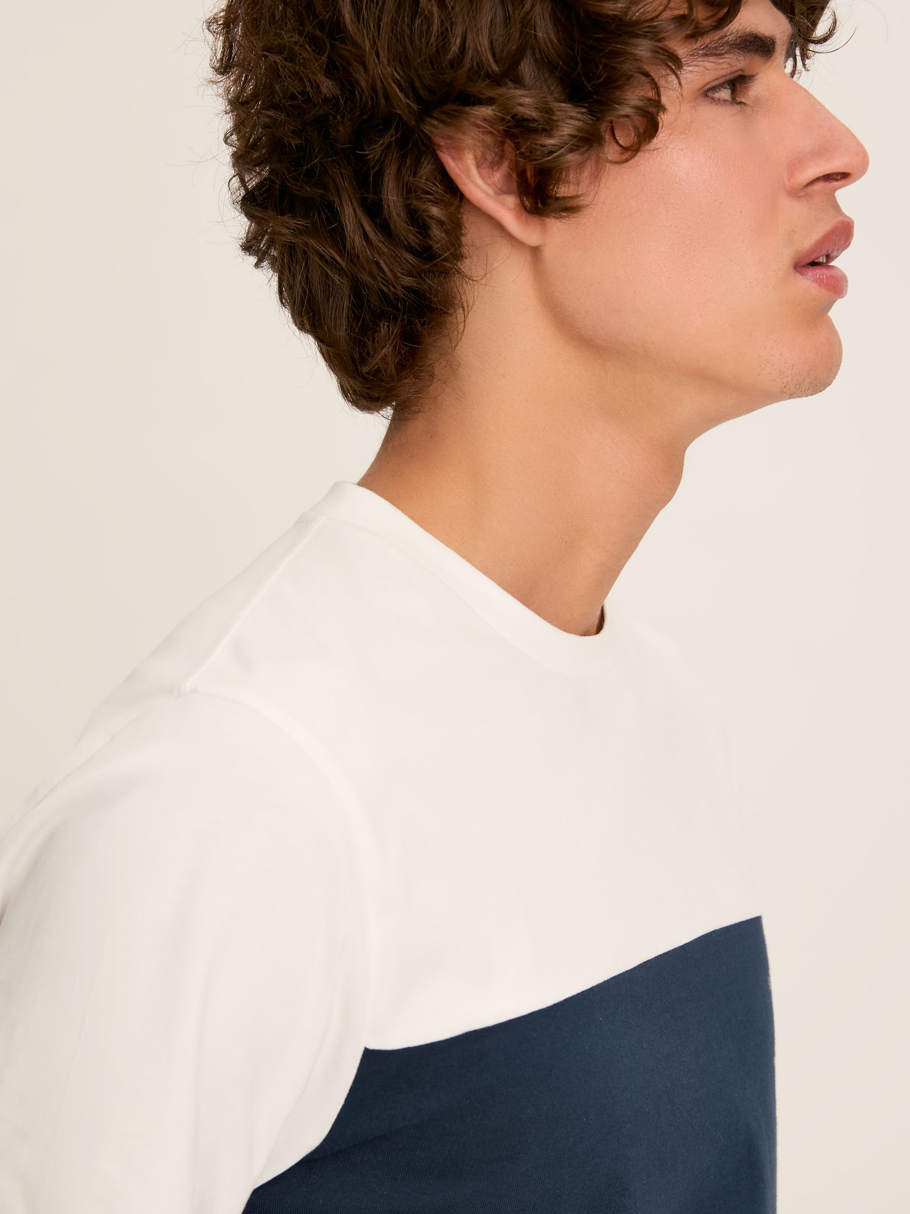 Denton White Colourblock Jersey Crew Neck T-Shirt - Image 9 of 10