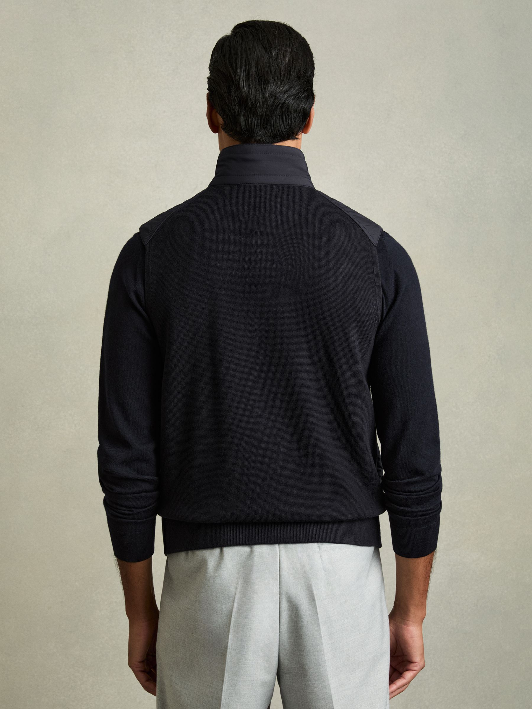 Hybrid Quilt and Knit Zip-Through Gilet in Navy - Image 7 of 9