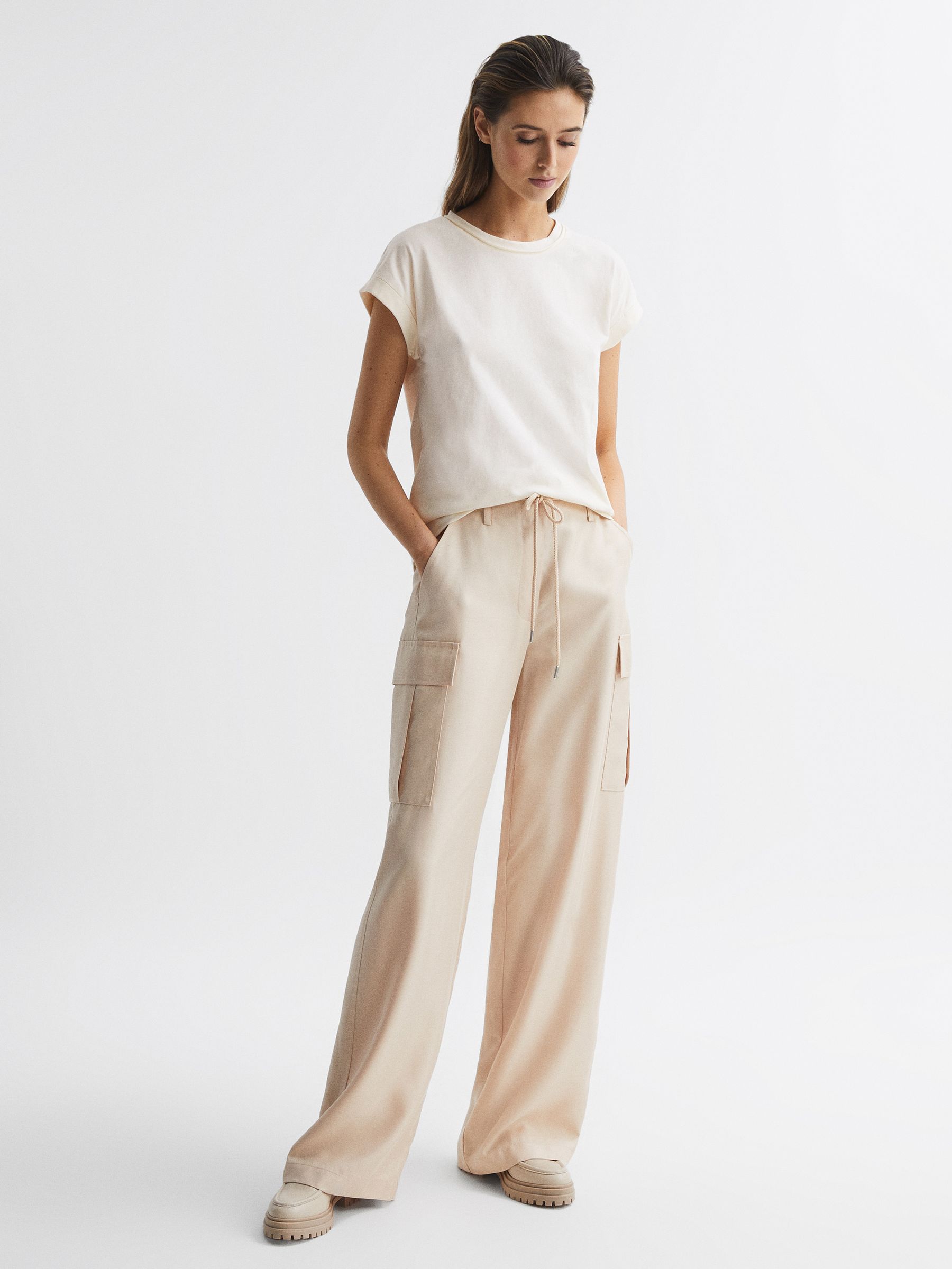 Cotton-Jersey Crew Neck T-Shirt in Cream - Image 3 of 6