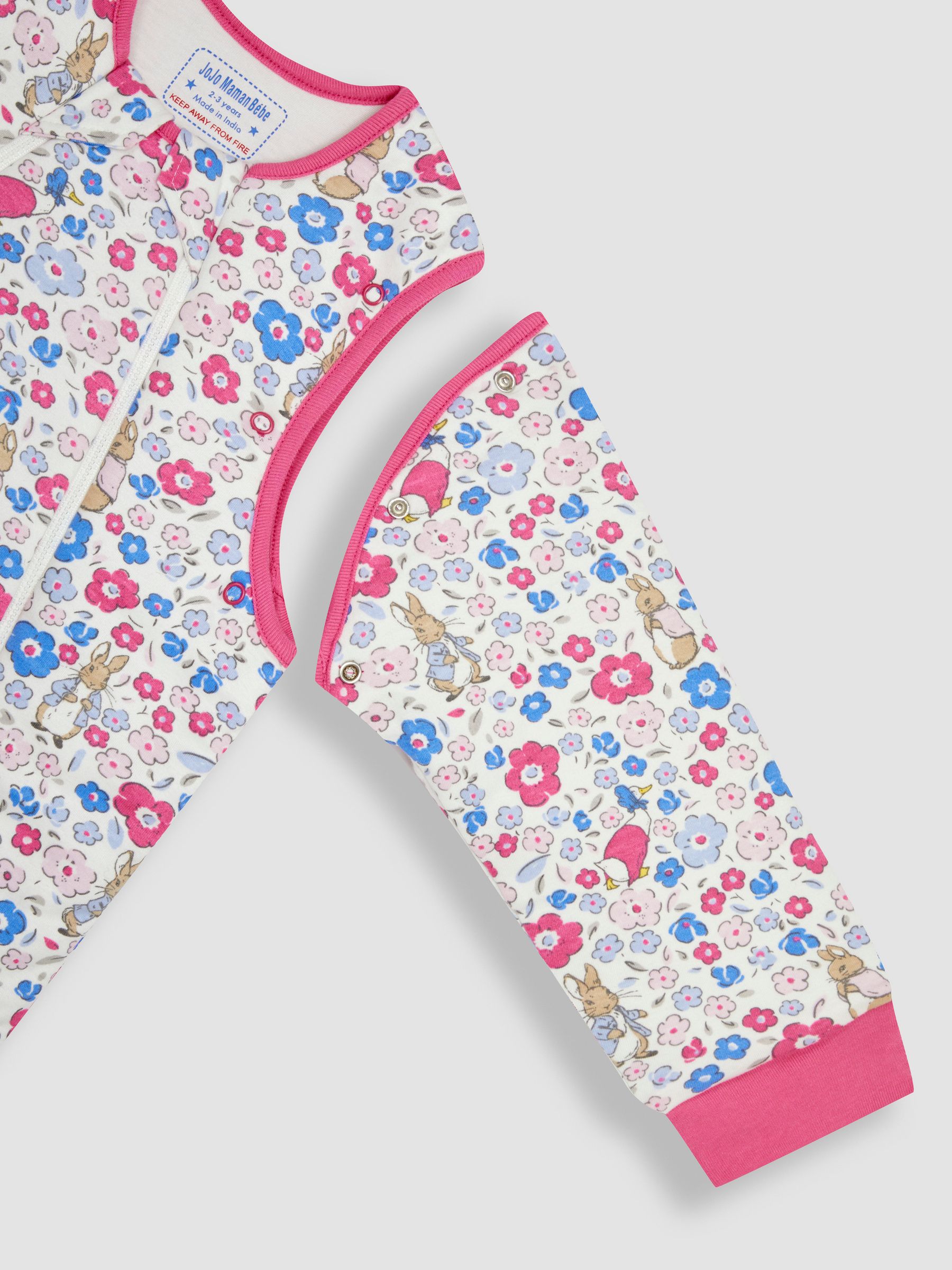Ditsy Floral Peter Rabbit 2.5 Tog Snuggler - Image 5 of 5