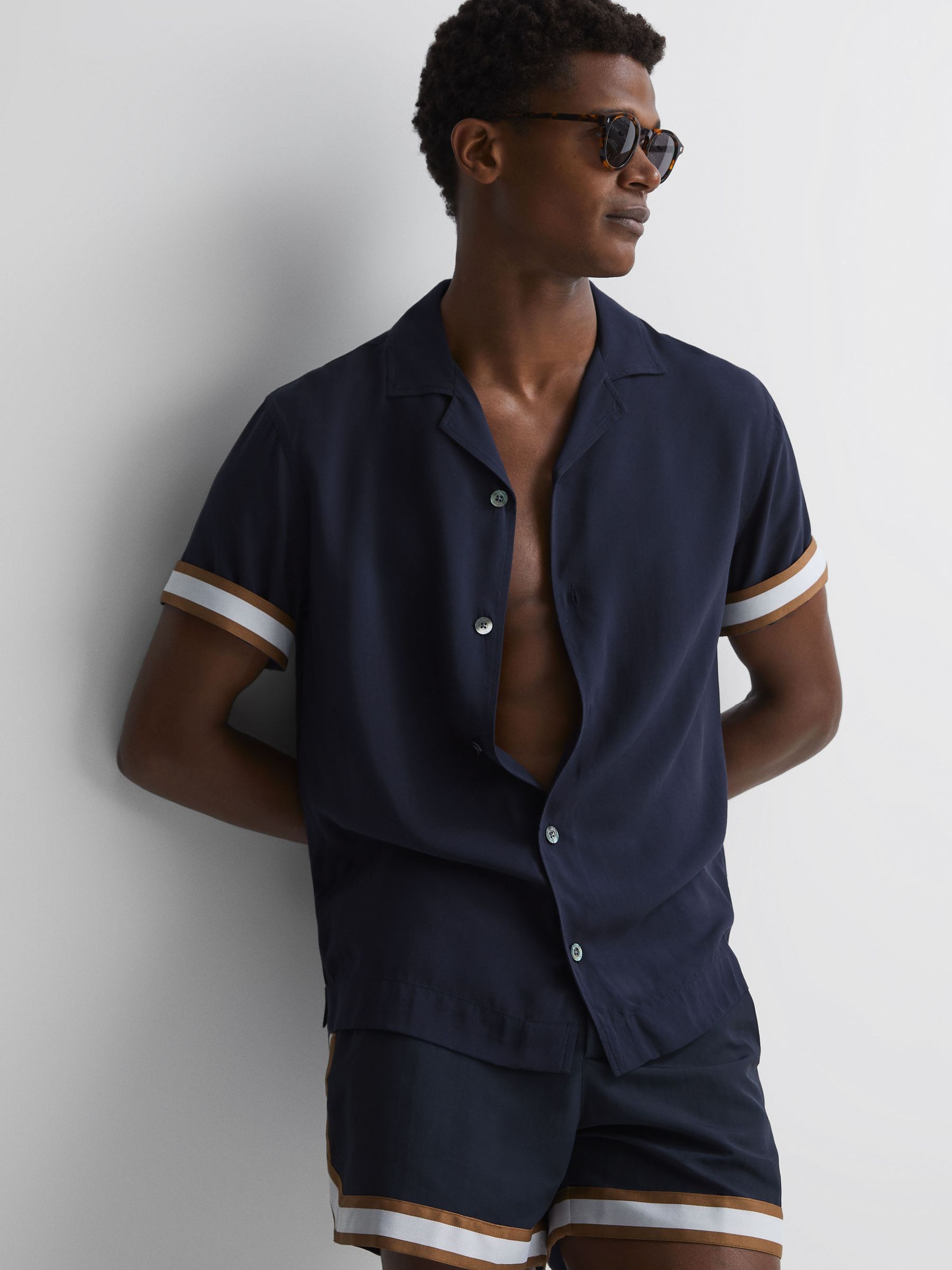 Reiss | Ché Contrast Cuff Cuban Collar Shirt in Navy/Tobacco - Image 1 of 5