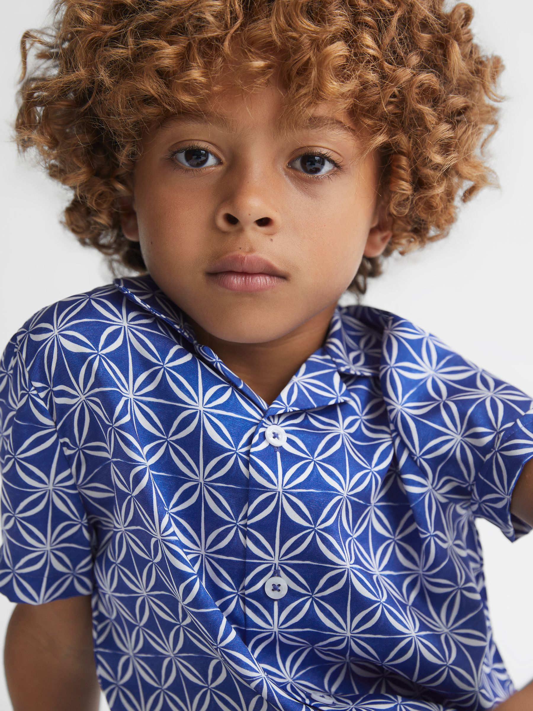 Printed Cuban Collar Shirt in Bright Blue/White - Image 4 of 6