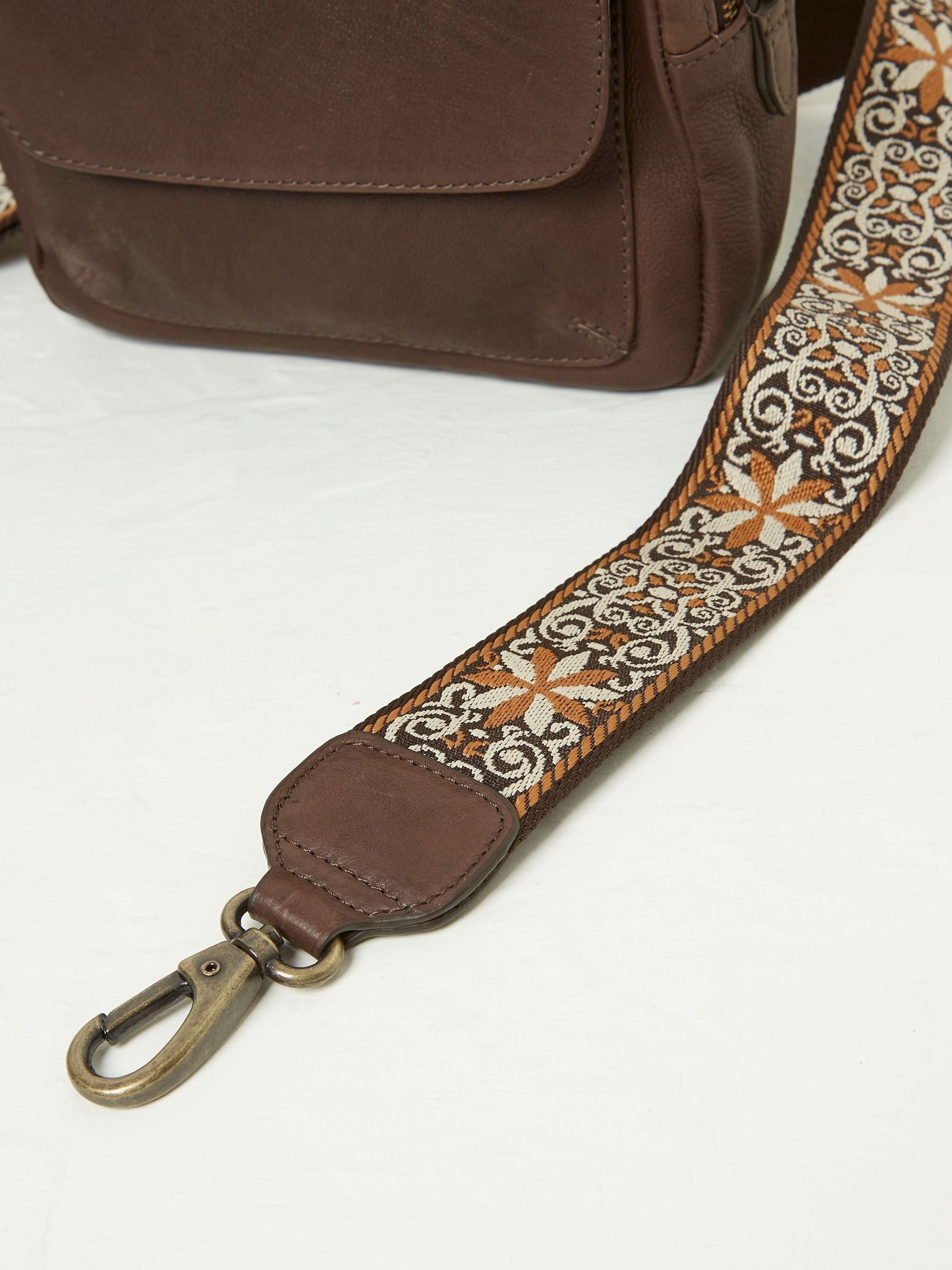 Brown The Oslo Camera Cross-body Bag - Image 4 of 5
