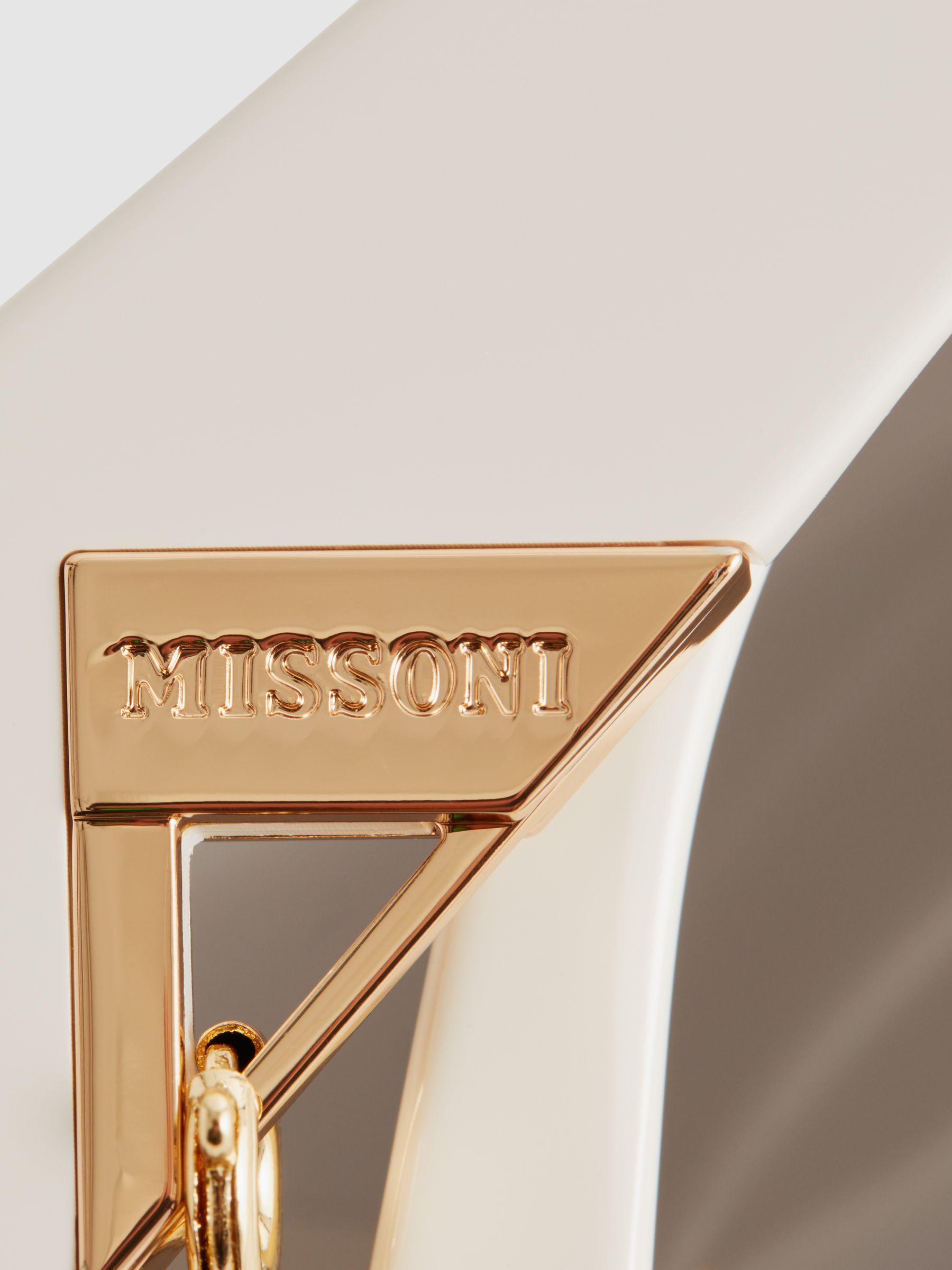 Missoni Eyewear Cat Eye Chain Sunglasses in White - Image 5 of 5