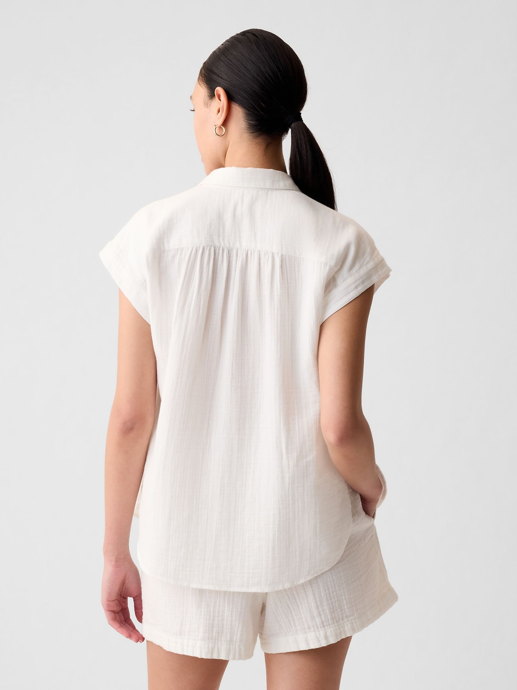 Off-White Crinkle Cotton Short Sleeve Shirt - Image 2 of 3