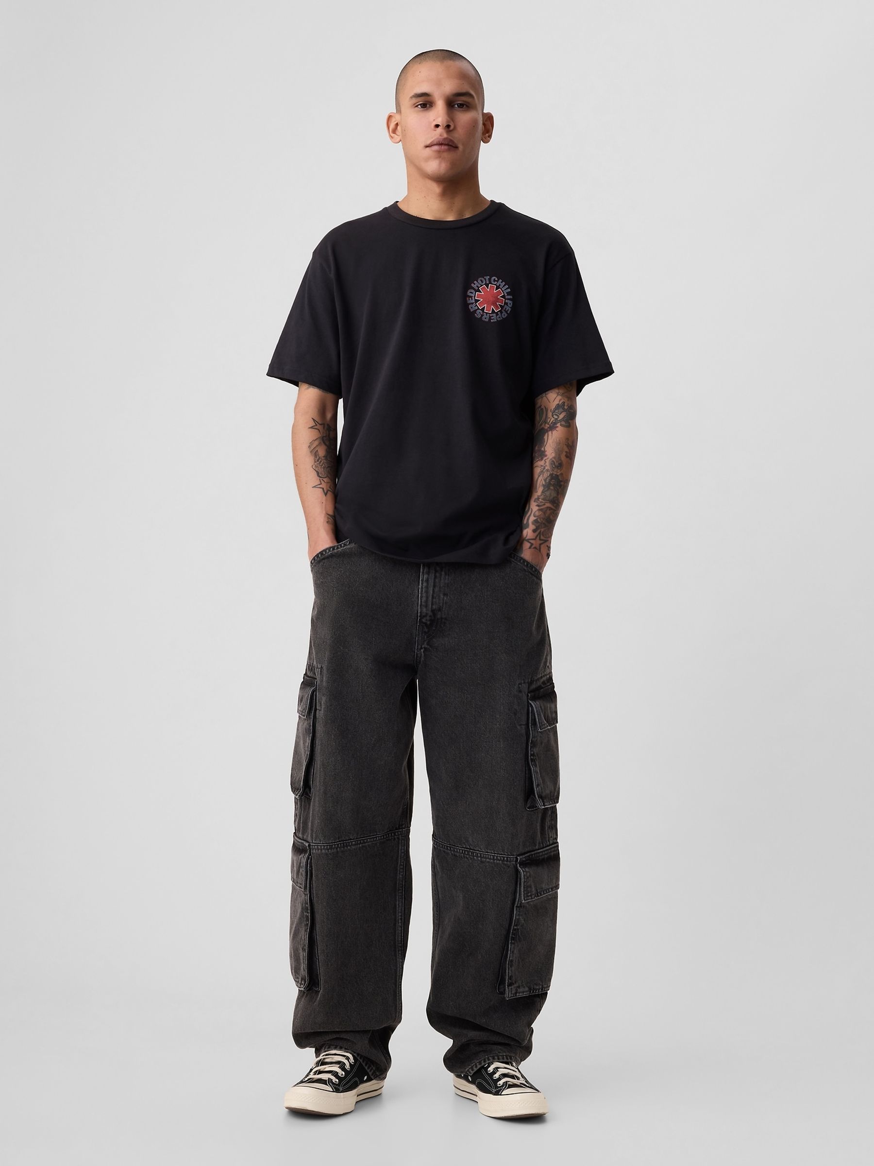 Black Red Hot Chili Peppers Cotton Graphic Short Sleeve T-Shirt - Image 2 of 4 Black Red Hot Chili Peppers Cotton Graphic Short Sleeve T-Shirt - Image 2 of 4