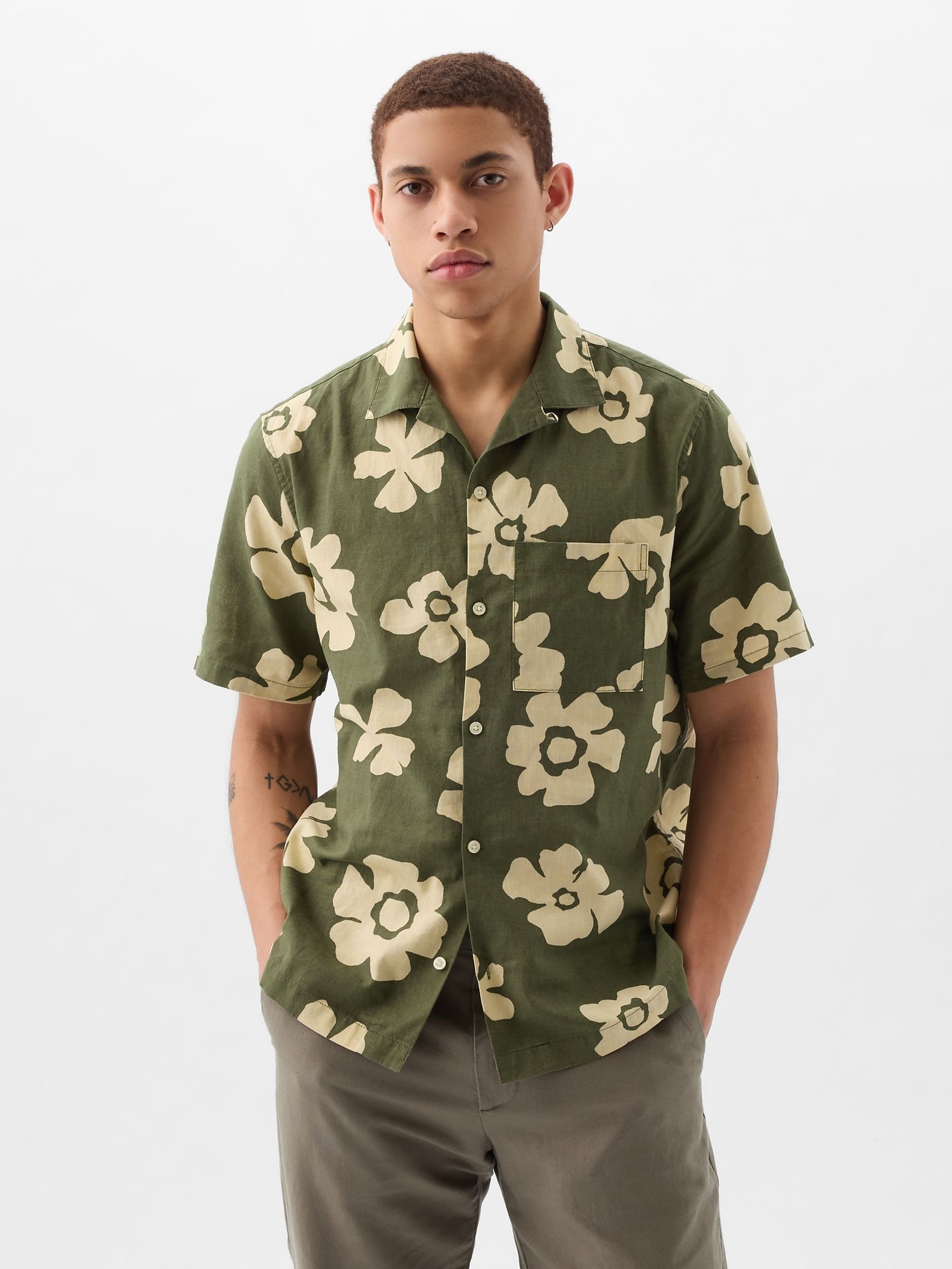 Green Linen-Cotton Blend Short Sleeve Shirt - Image 1 of 4