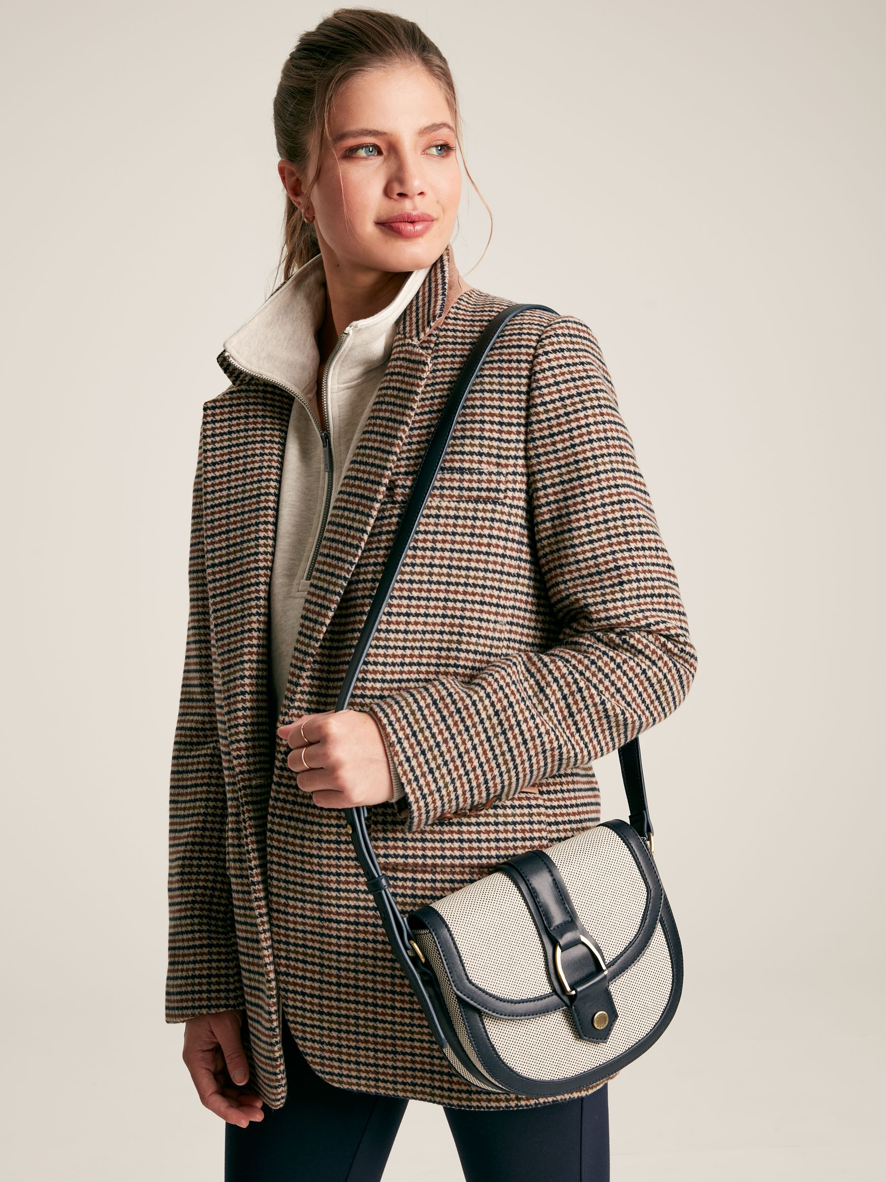 Ludlow Navy Blue Canvas Cross Body Bag - Image 10 of 10