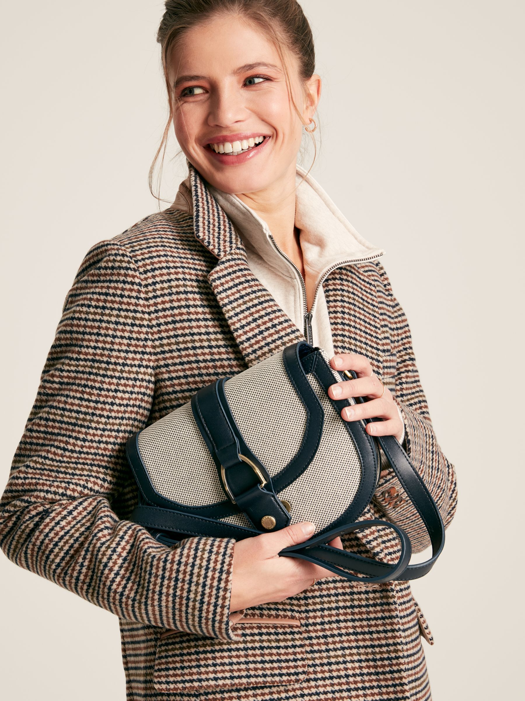 Ludlow Navy Blue Canvas Cross Body Bag - Image 9 of 10
