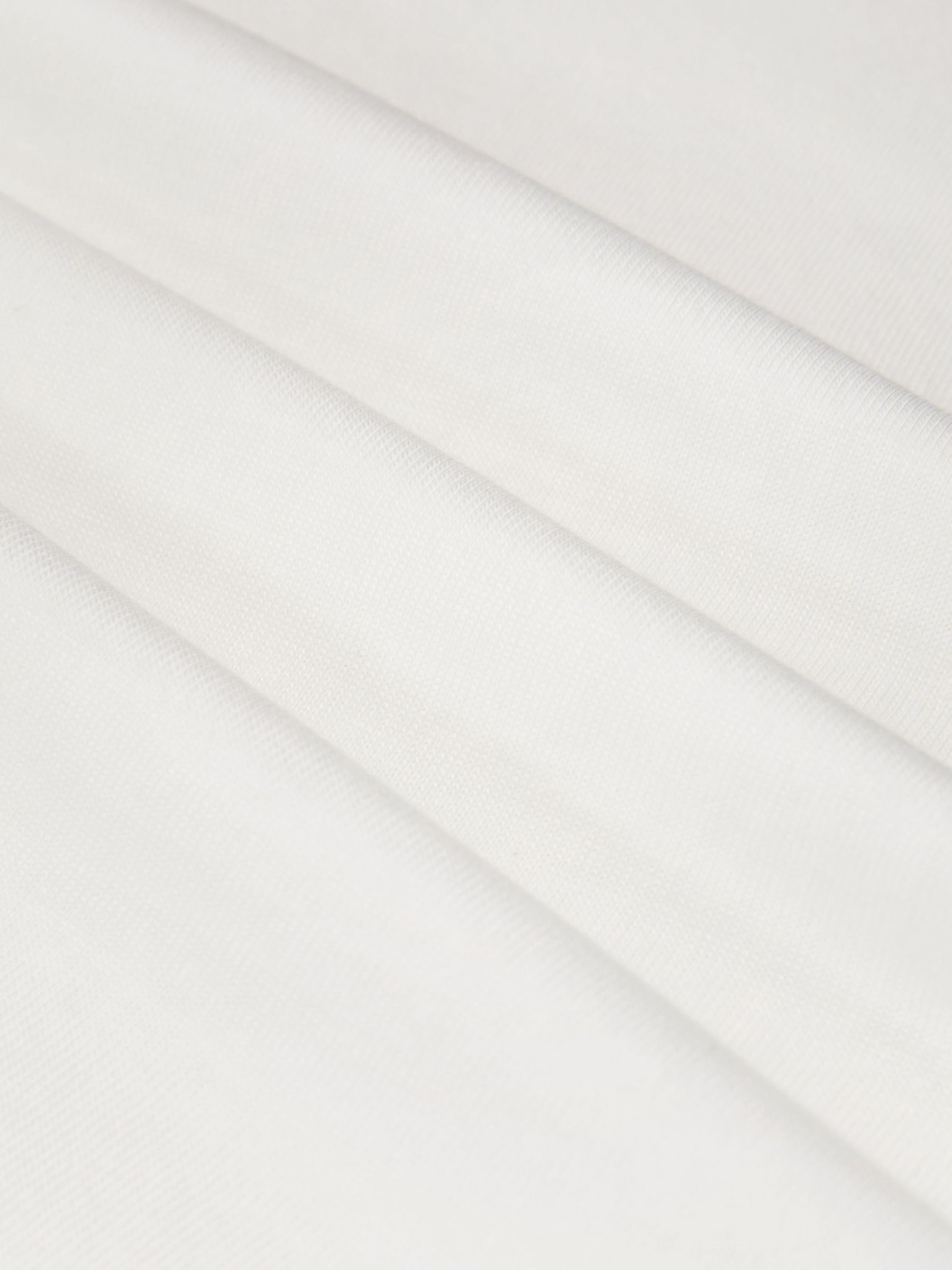Cotton-Modal V-Neck Tailored-Fit T-Shirt in White - Image 6 de 6